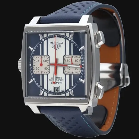 Montre Tag Heuer Monaco Chronographe Calibre 11 Steve McQueen sold by 58 Facettes product image thumbnail 2