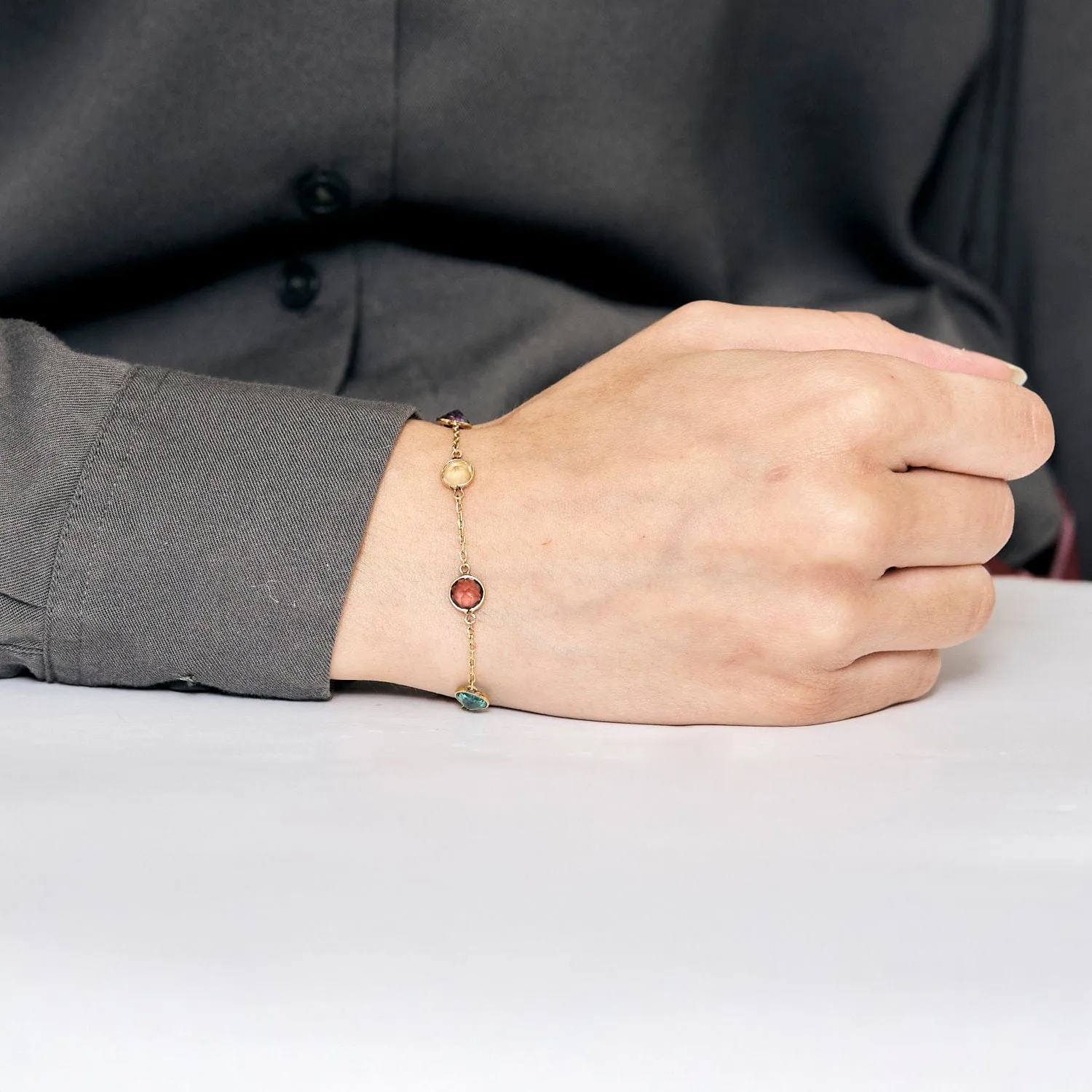 Bracelet or jaune et pierres de couleurs sold by 58 Facettes product image thumbnail 2