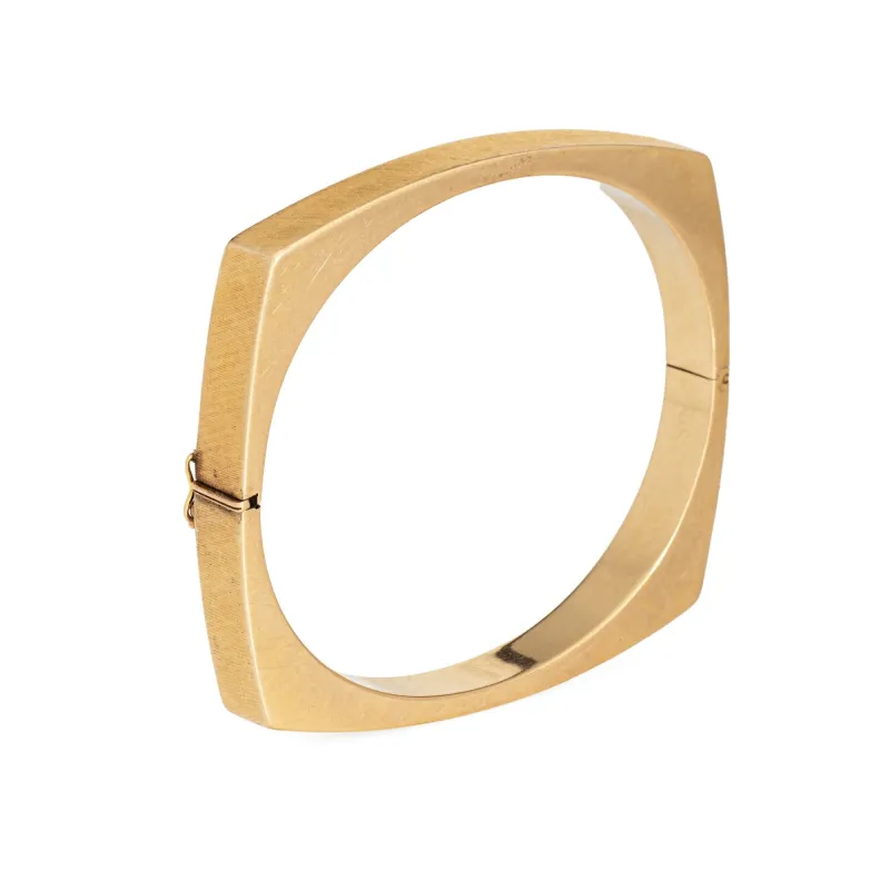 Bracelet jonc carré en or jaune des années 60 sold by 58 Facettes