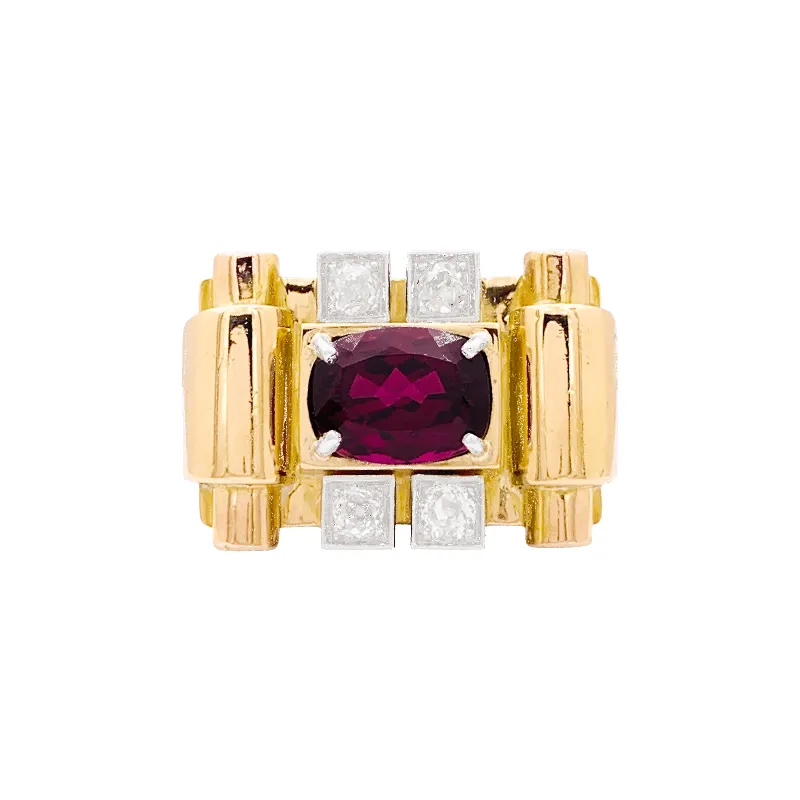 Bague "tank", deux tons d'or, grenat et diamants. sold by 58 Facettes