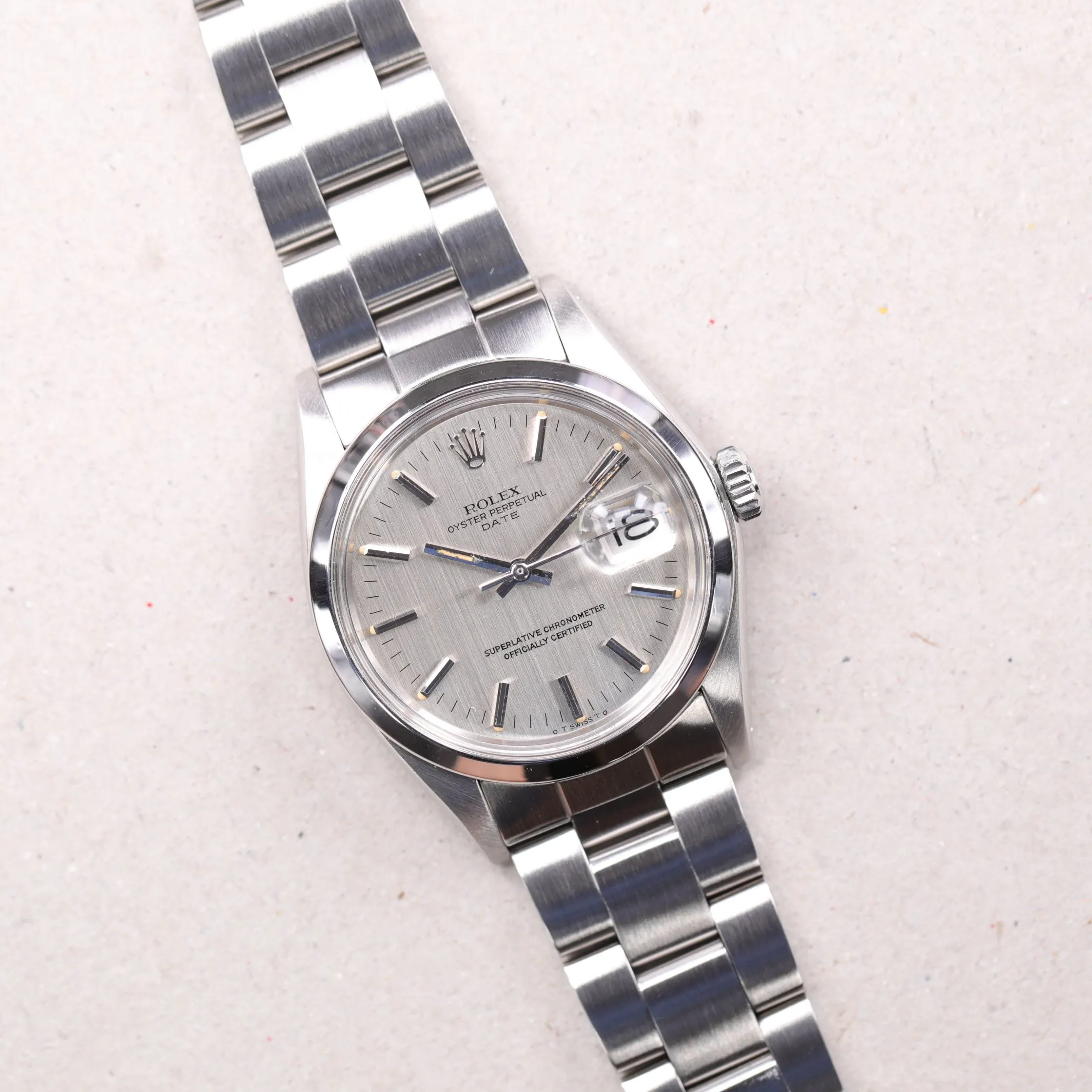 Montre Rolex Oyster Perpetual Date - 1500 sold by 58 Facettes product image thumbnail 5