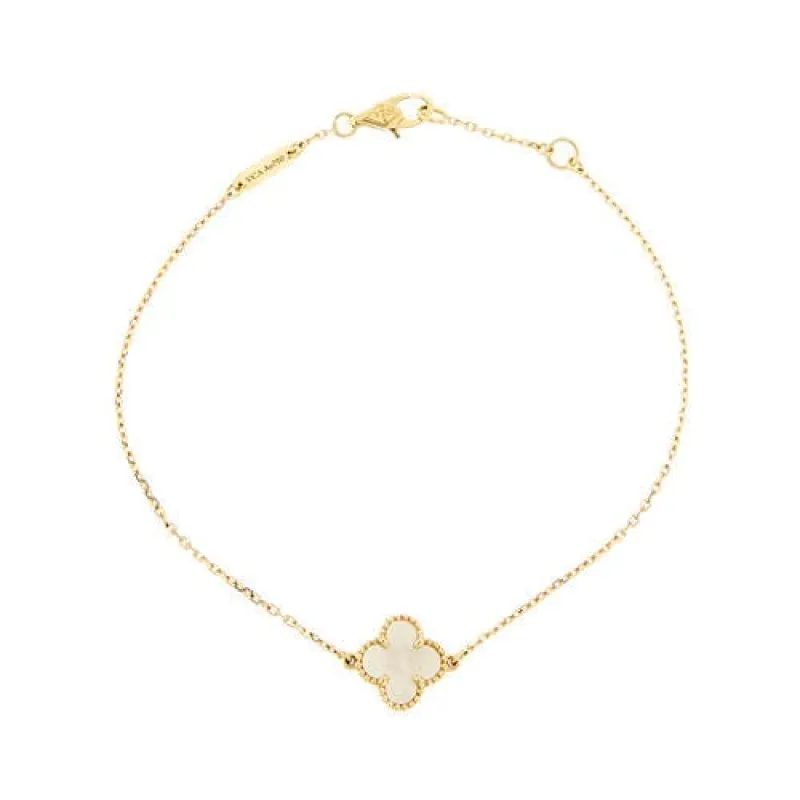 Van Cleef & Arpels - Bracelet Trèfle à Quatre Feuilles en Nacre sold by 58 Facettes