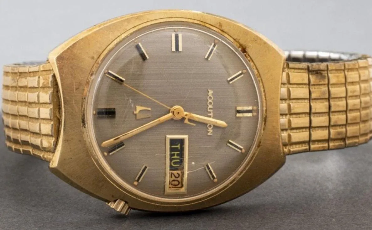 Bulova - Montre-bracelet Accutron or jaune 1970 sold by 58 Facettes product image thumbnail 2