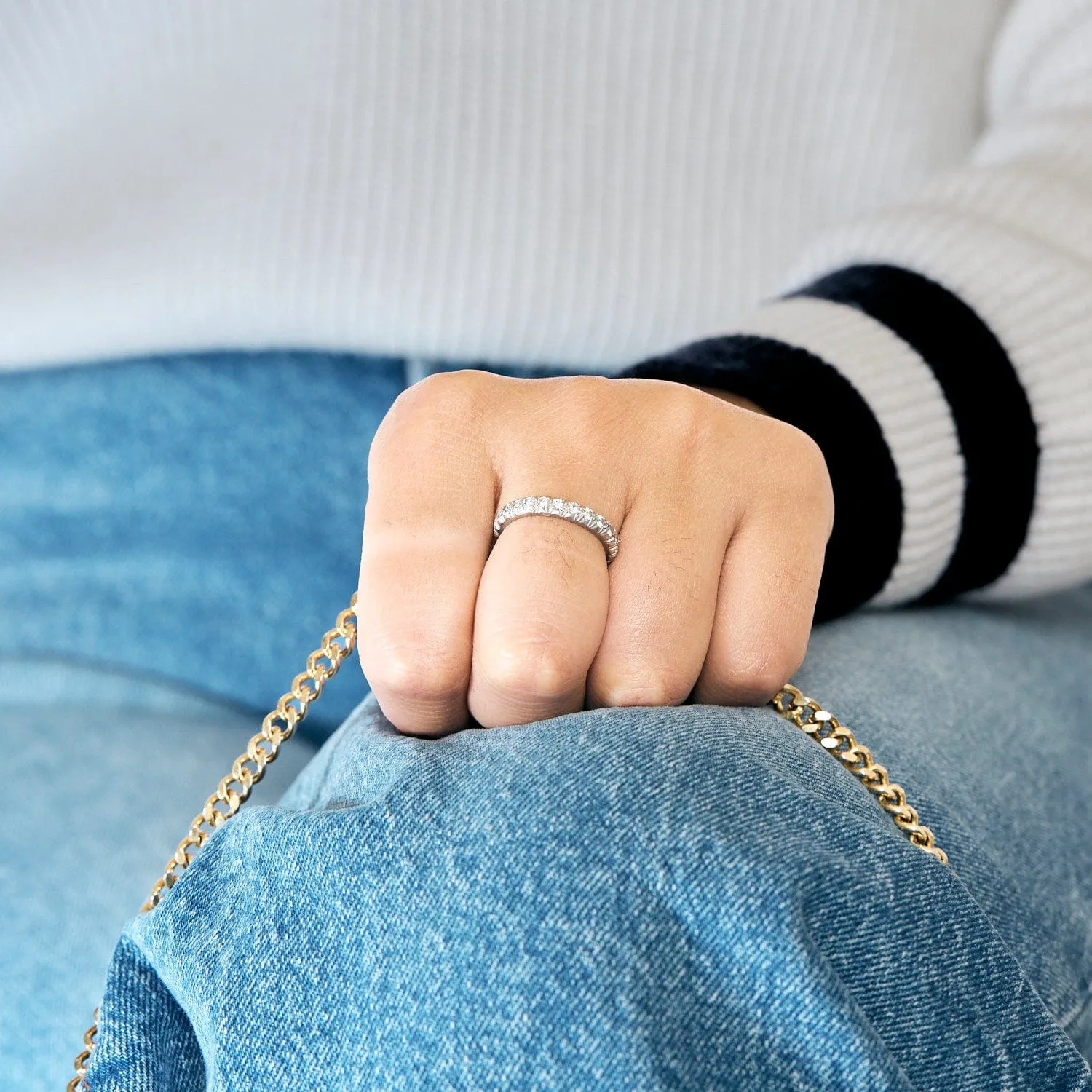 Bracelet ligne en or jaune et diamants sold by 58 Facettes product image thumbnail 2