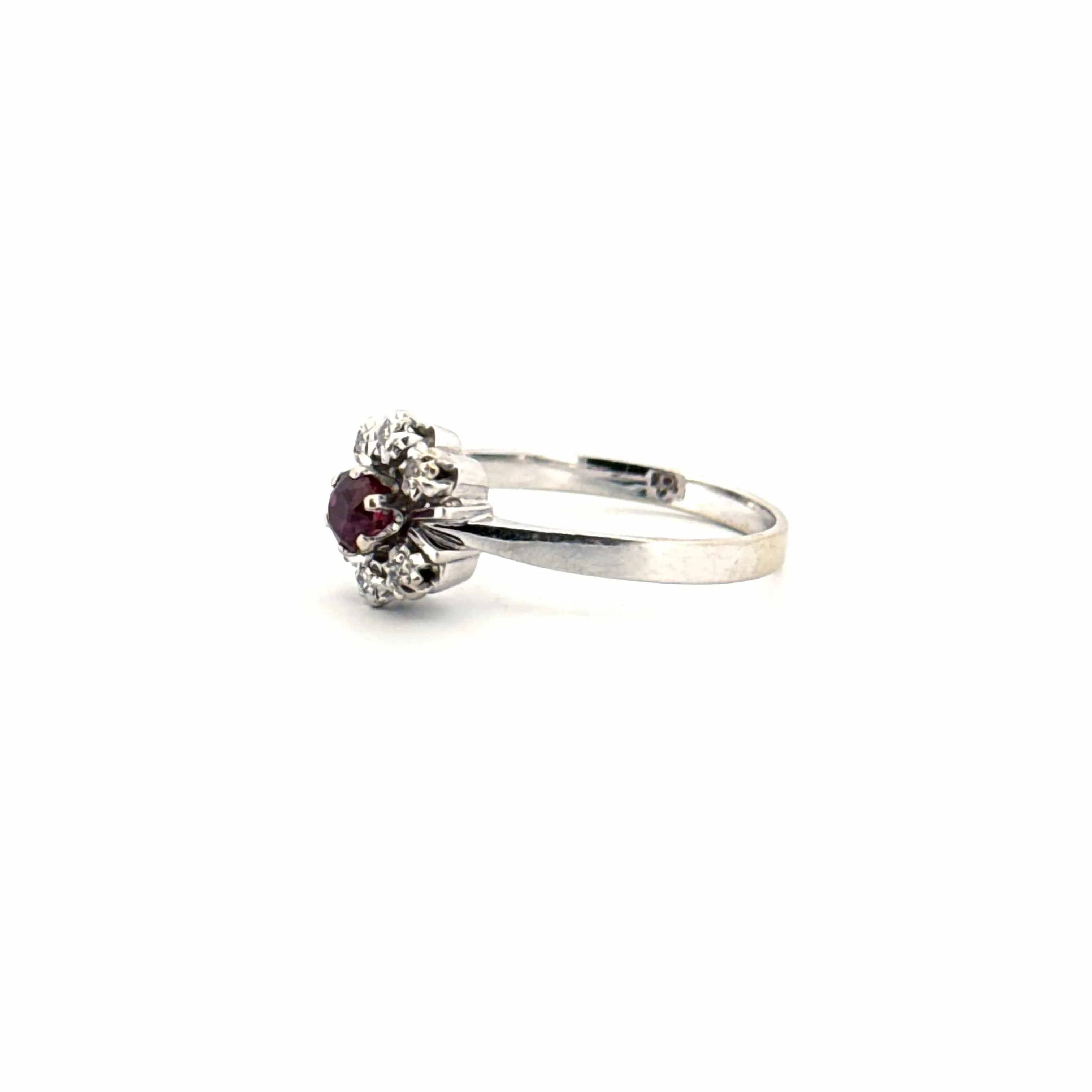 Bague Marguerite Or Blanc 18k Rubis & Diamants sold by 58 Facettes product image thumbnail 3