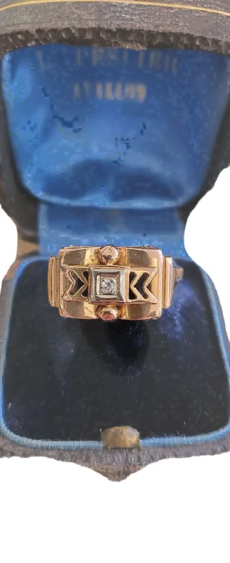 Art Déco Bague Tank en Or et Platine sold by 58 Facettes