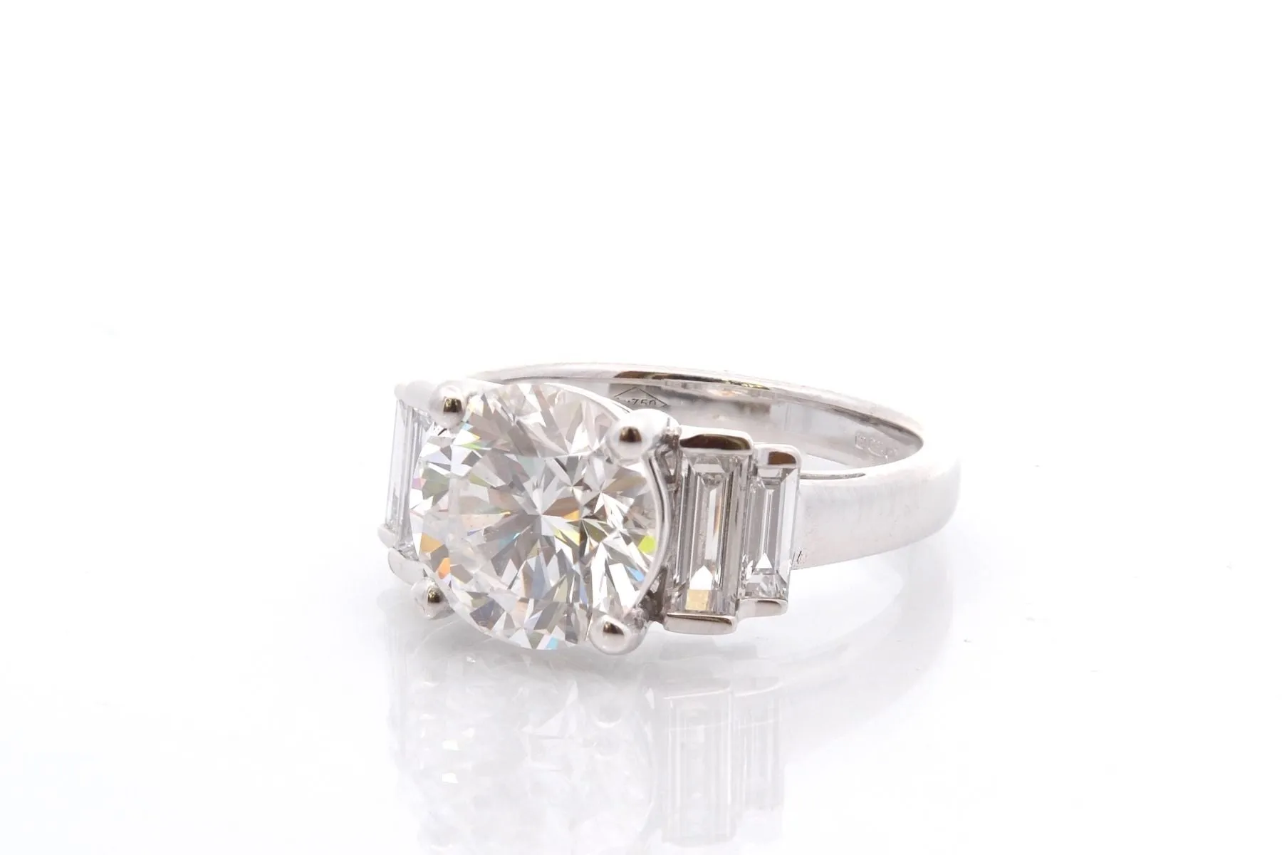 Bague diamant de 3,05cts D/SI1 sold by 58 Facettes