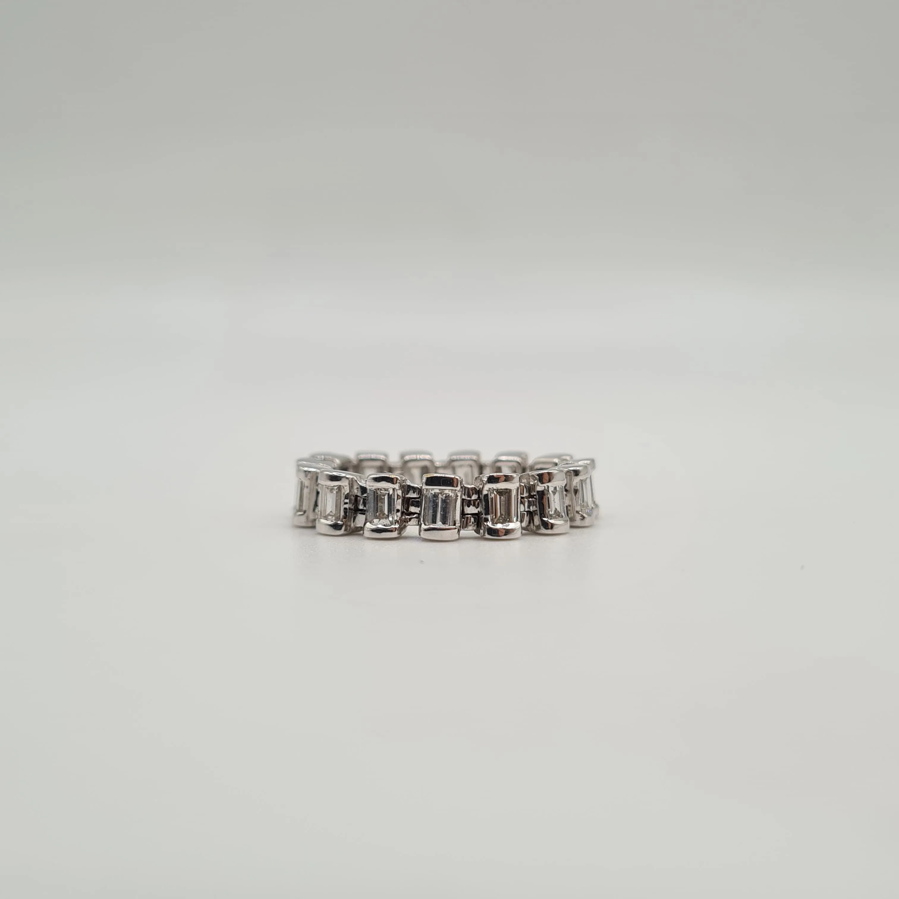 Bague articulée or blanc sertie de diamants baguettes sold by 58 Facettes product image thumbnail 4