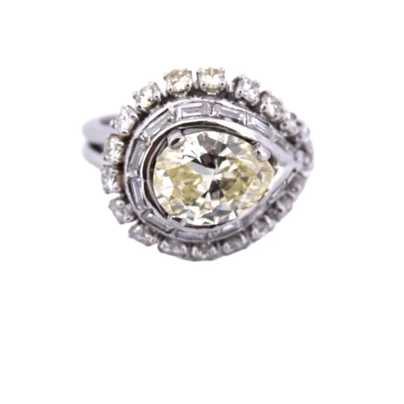 Bague arrière en platine sold by 58 Facettes