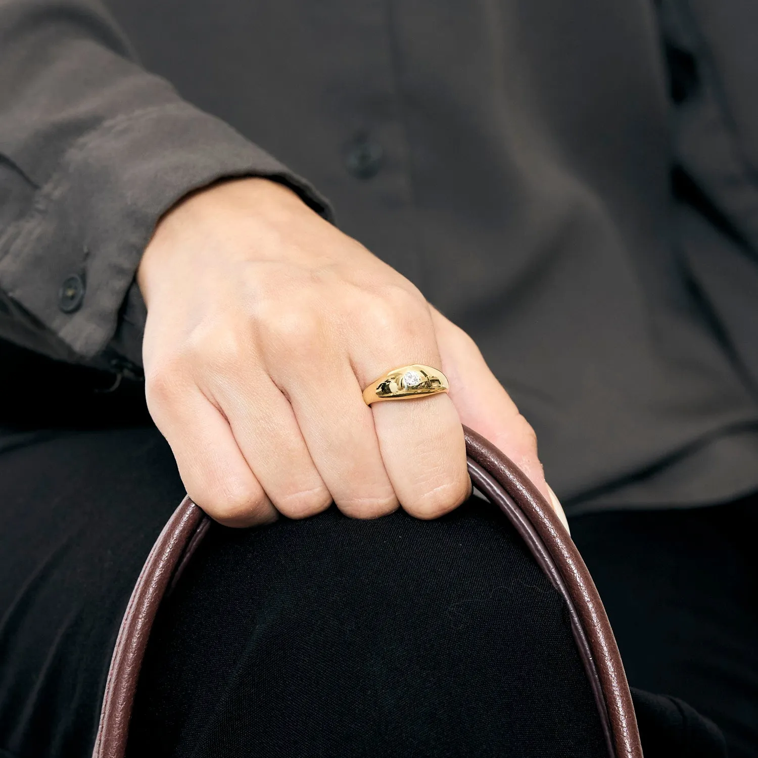 Bague jonc en or jaune et diamant sold by 58 Facettes product image thumbnail 2