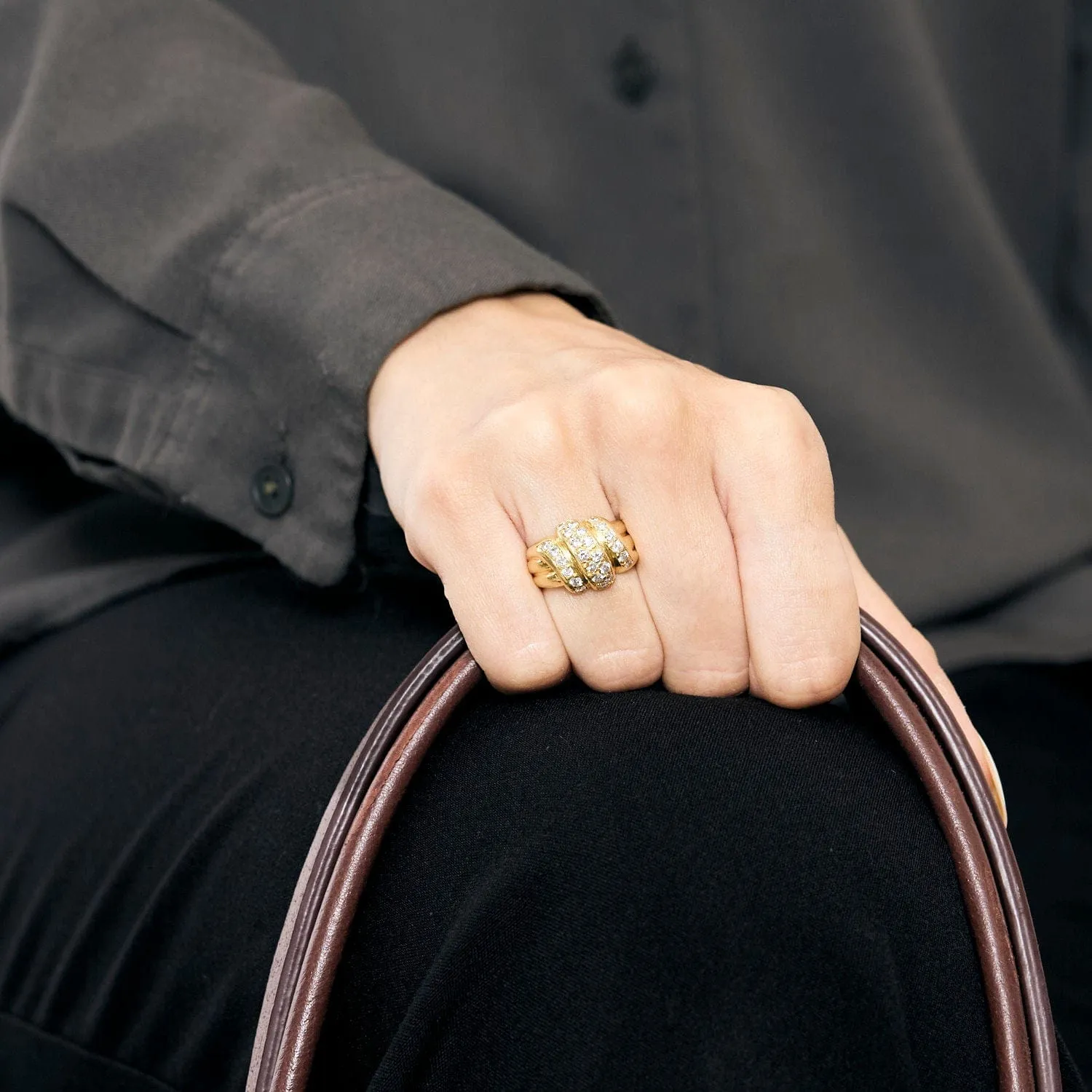 Bague en or jaune et diamants sold by 58 Facettes product image thumbnail 2