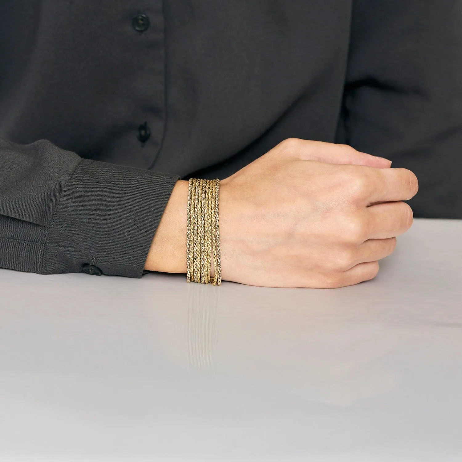 Bracelet en or deux couleurs tressés sold by 58 Facettes product image thumbnail 2