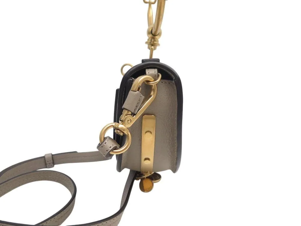 sac a main CHLOE minaudiere bracelet nile bandouliere cuir gris bag sold by 58 Facettes product image thumbnail 3