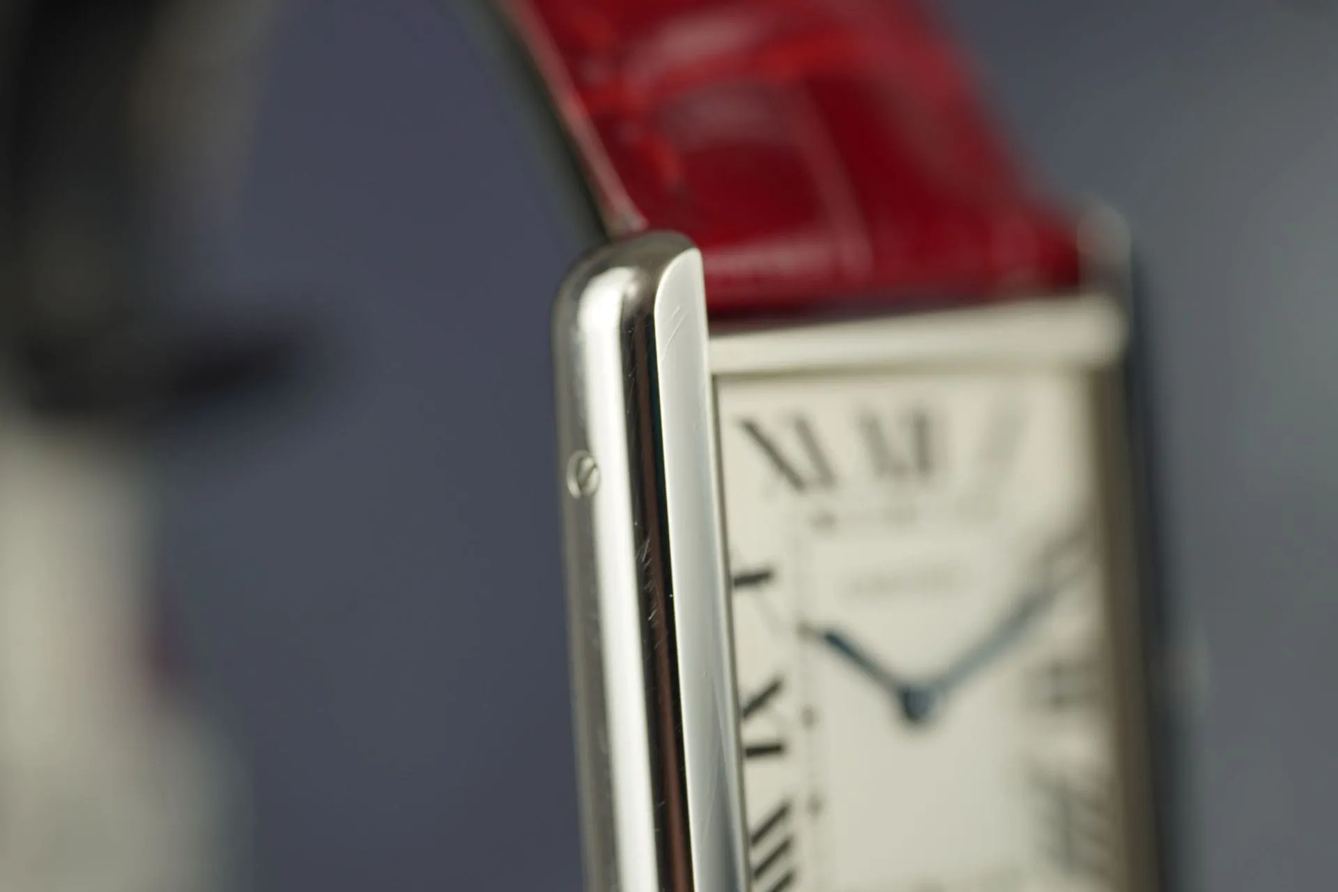 Cartier - Montre Tank Solo 3169 sold by 58 Facettes product image thumbnail 4