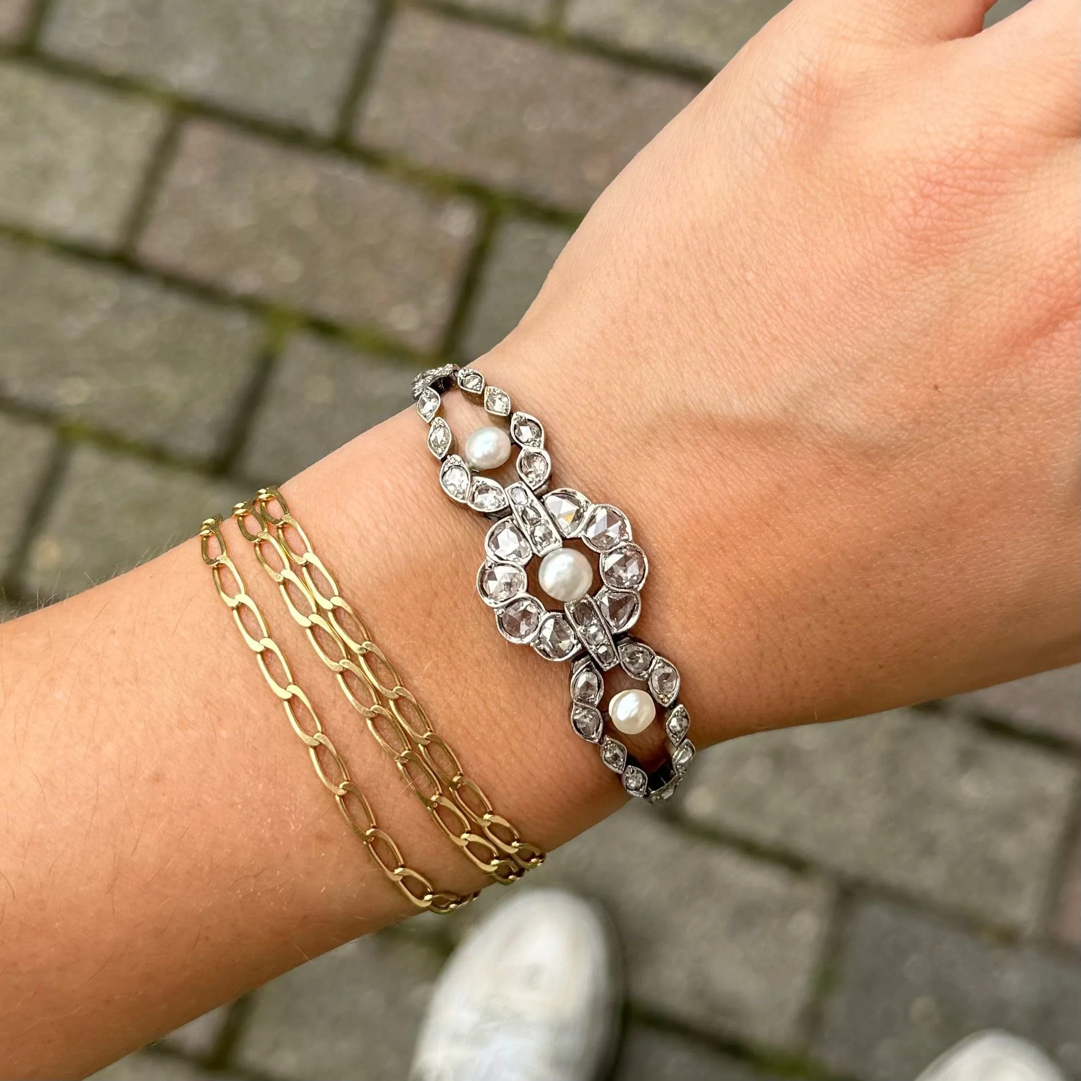 Antique diamond & pearls bracelet sold by 58 Facettes product image thumbnail 2