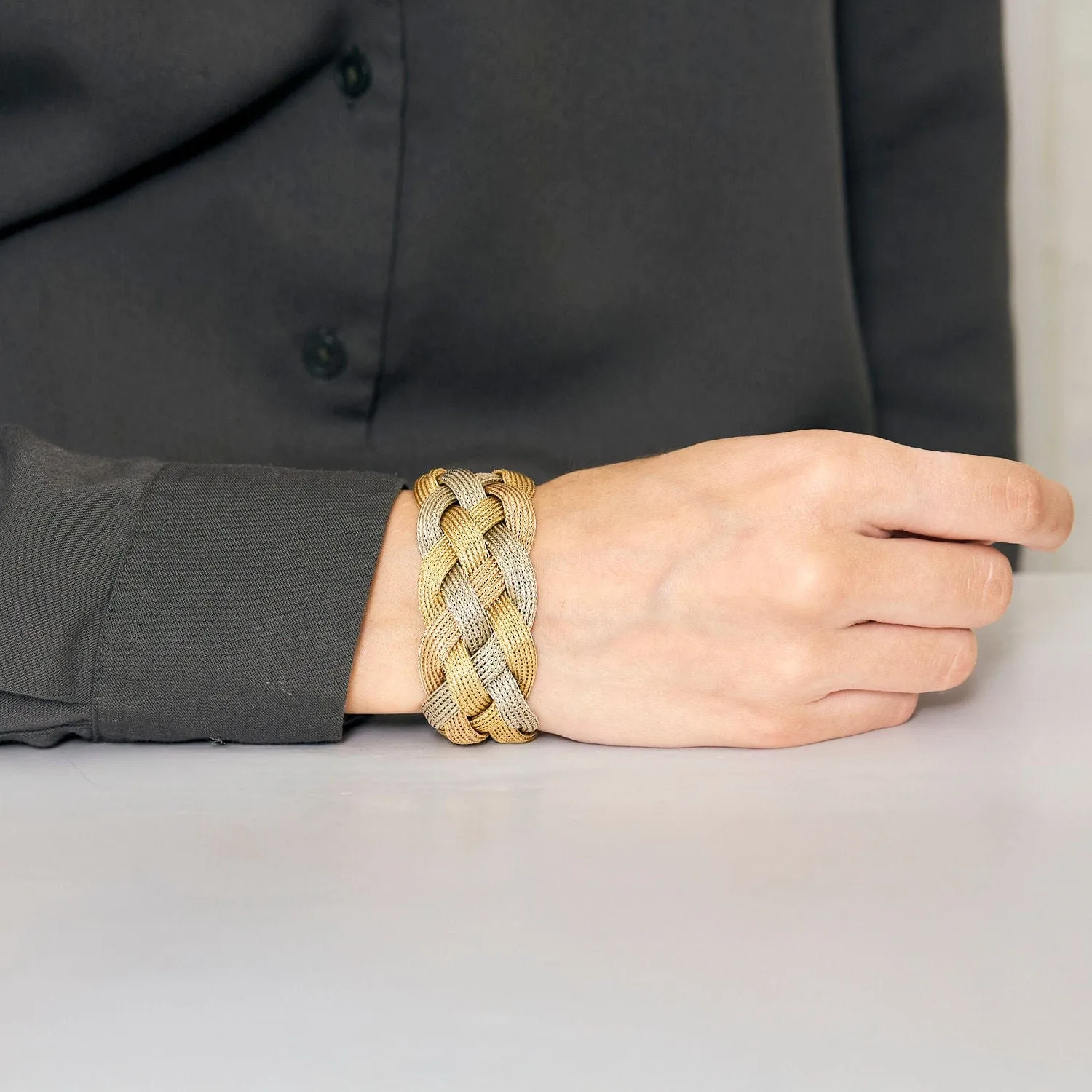 Bracelet en ors tressés sold by 58 Facettes product image thumbnail 2