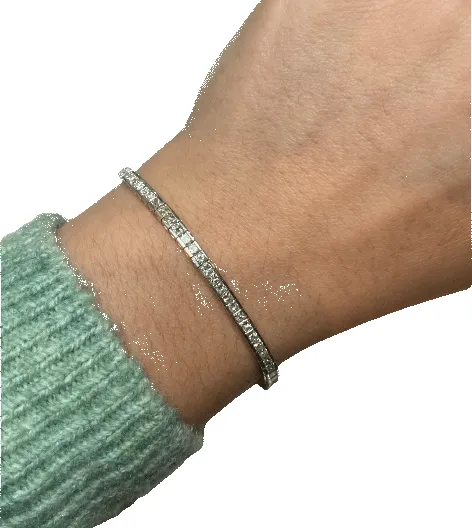 Bracelet tennis rivière de 76 diamants sold by 58 Facettes product image thumbnail 2