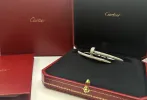 CARTIER - Bracelet "Juste un clou" modèle classique, semi pavé sold by 58 Facettes