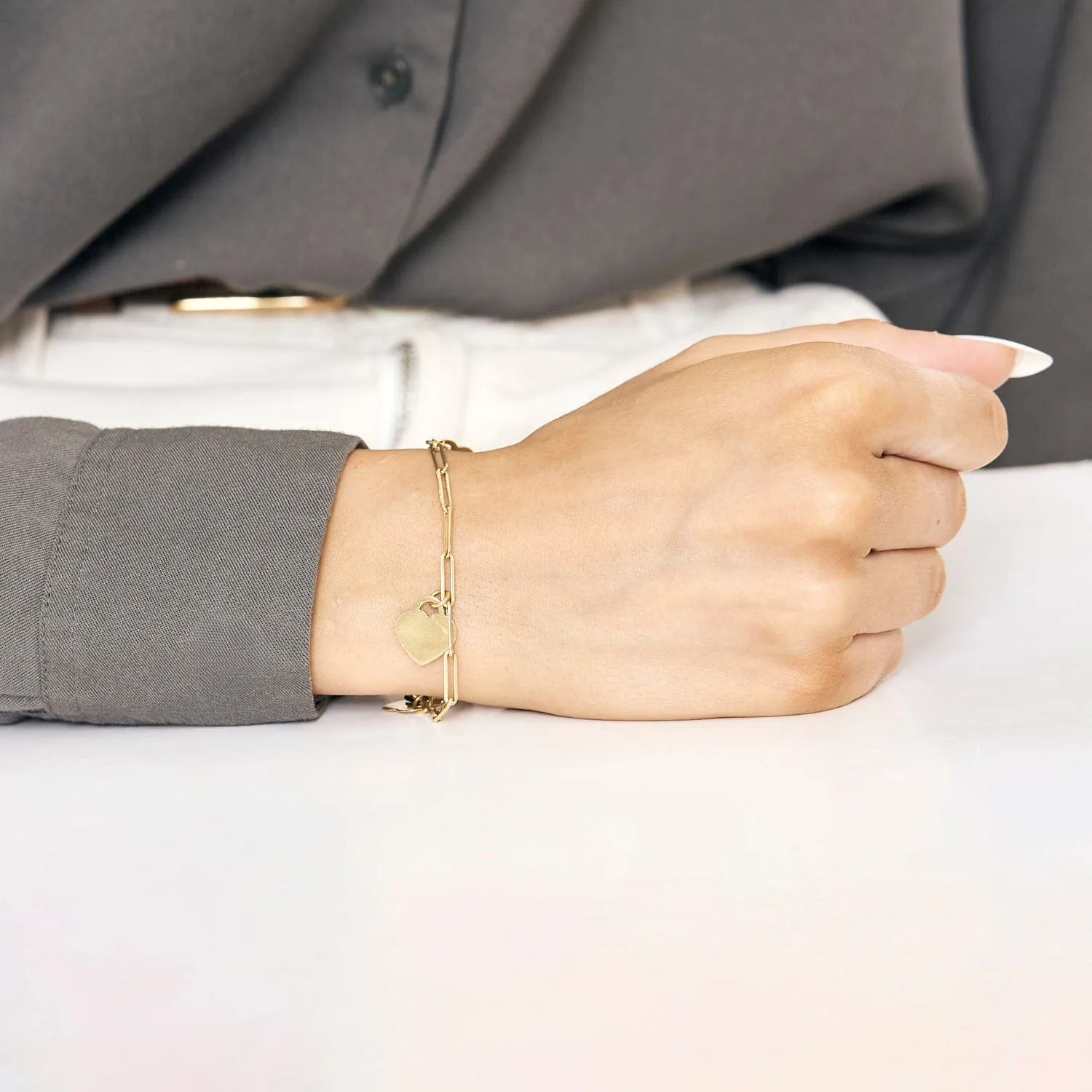 DINH-VAN - VINTAGE - Bracelet Coeurs or jaune sold by 58 Facettes product image thumbnail 2