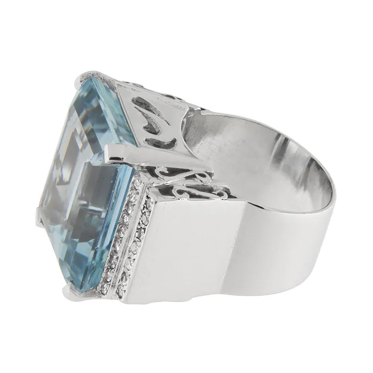 Bague en or blanc avec aigue-marine et diamants sold by 58 Facettes product image thumbnail 3