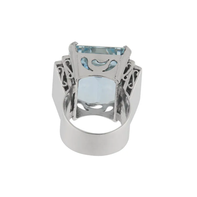 Bague en or blanc avec aigue-marine et diamants sold by 58 Facettes product image thumbnail 4