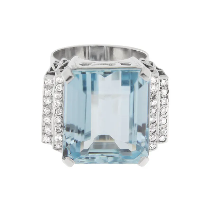Bague en or blanc avec aigue-marine et diamants made by 58 Facettes