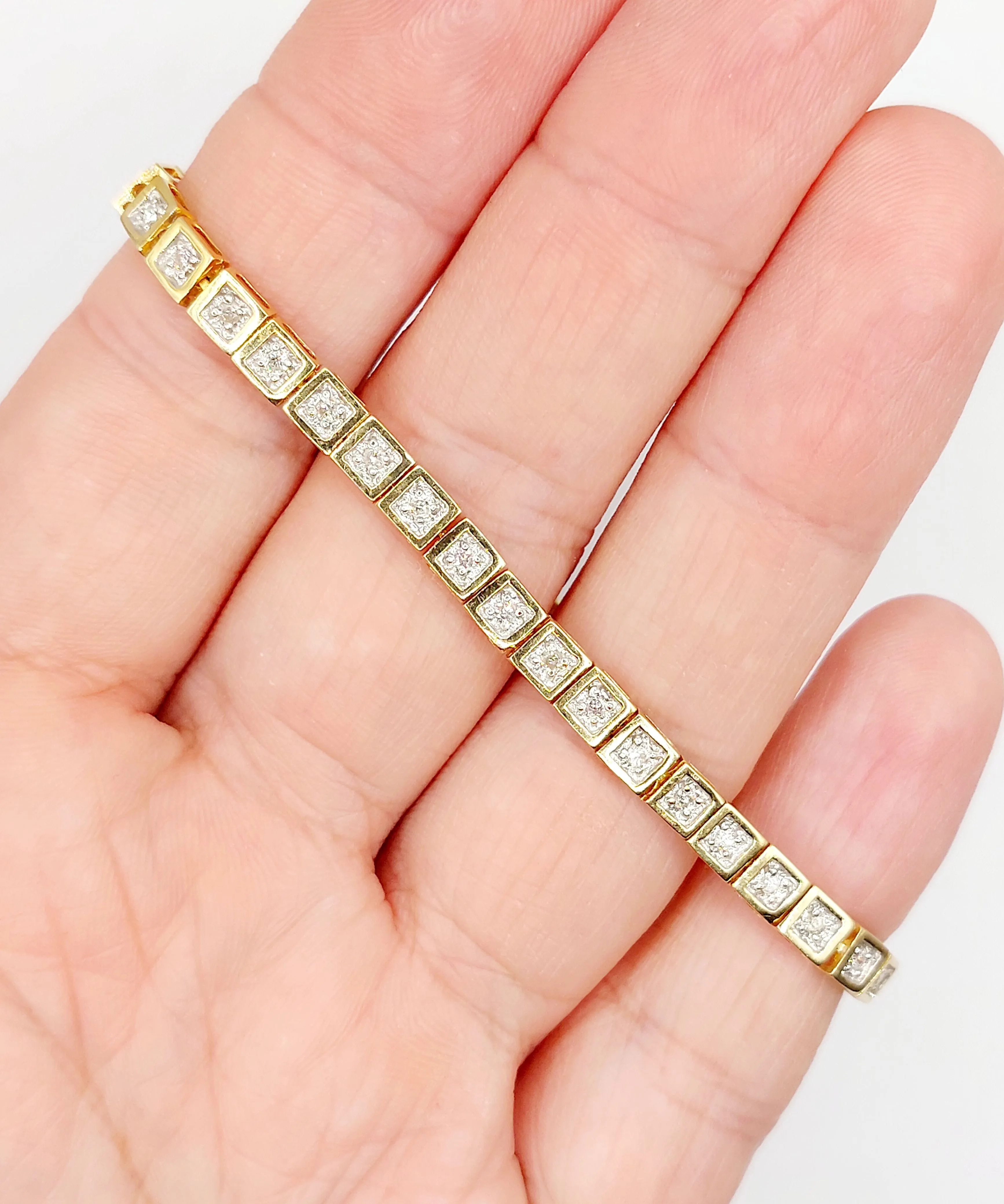 Bracelet tennis vintage or jaune et platine et diamant art déco sold by 58 Facettes product image thumbnail 2