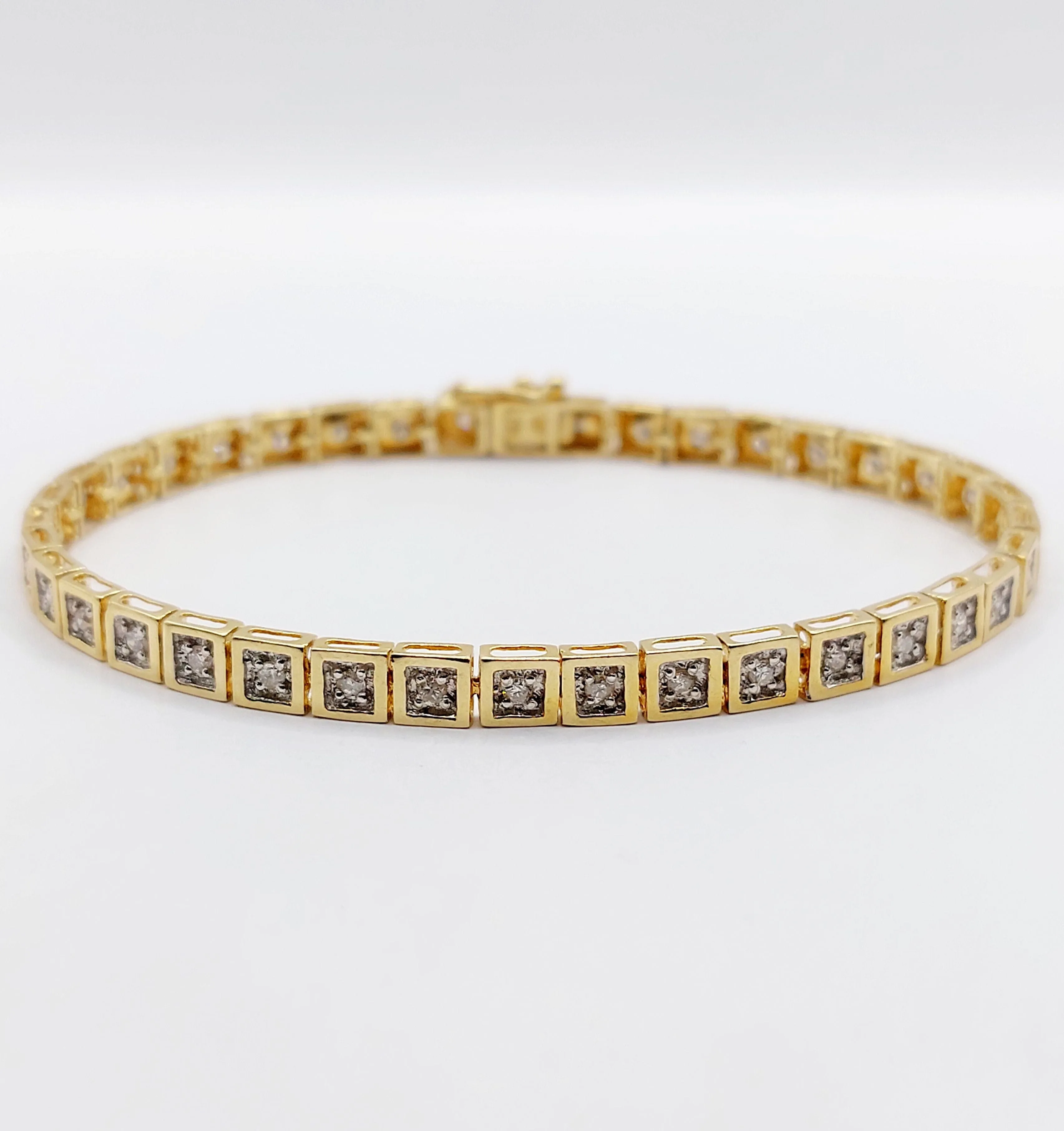 Bracelet tennis vintage or jaune et platine et diamant art déco sold by 58 Facettes product image thumbnail 3