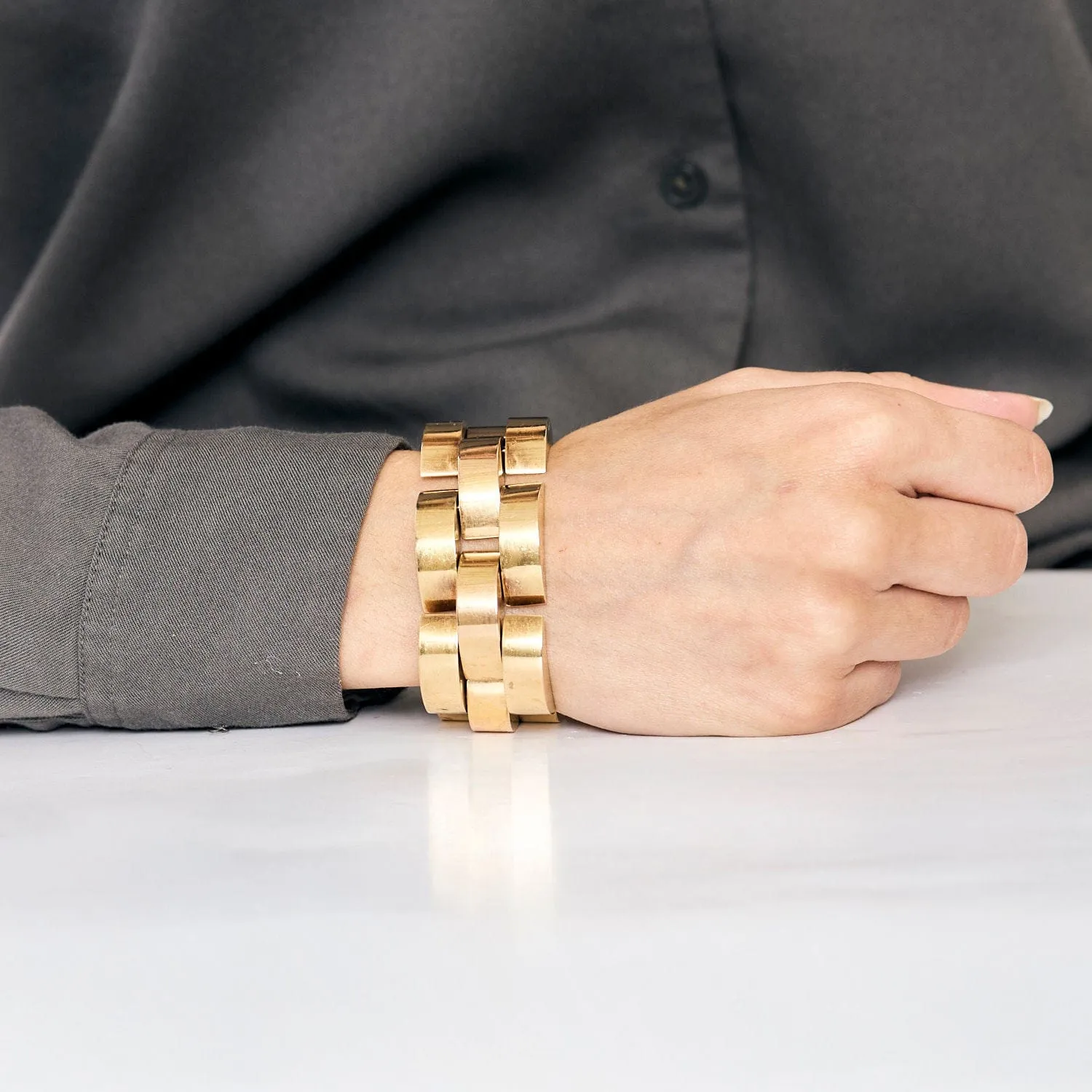 Bracelet Tank or jaune sold by 58 Facettes product image thumbnail 2