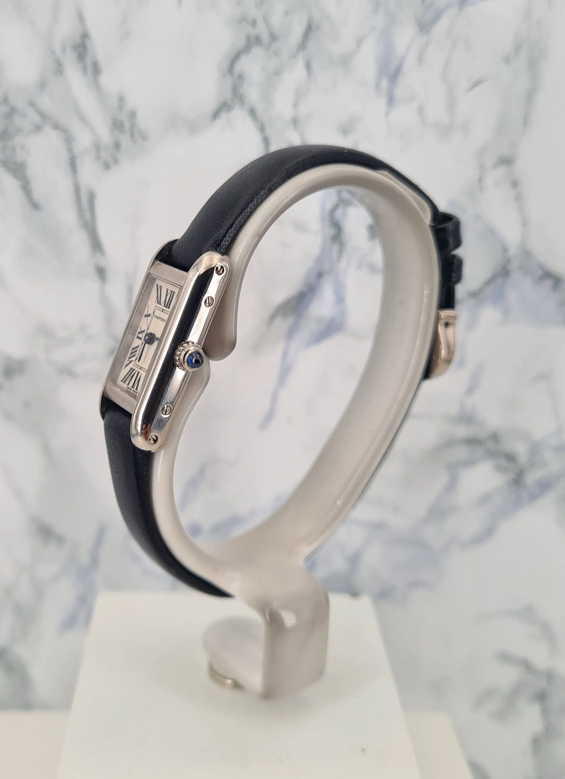 CARTIER - Montre Mini Tank sold by 58 Facettes product image thumbnail 4