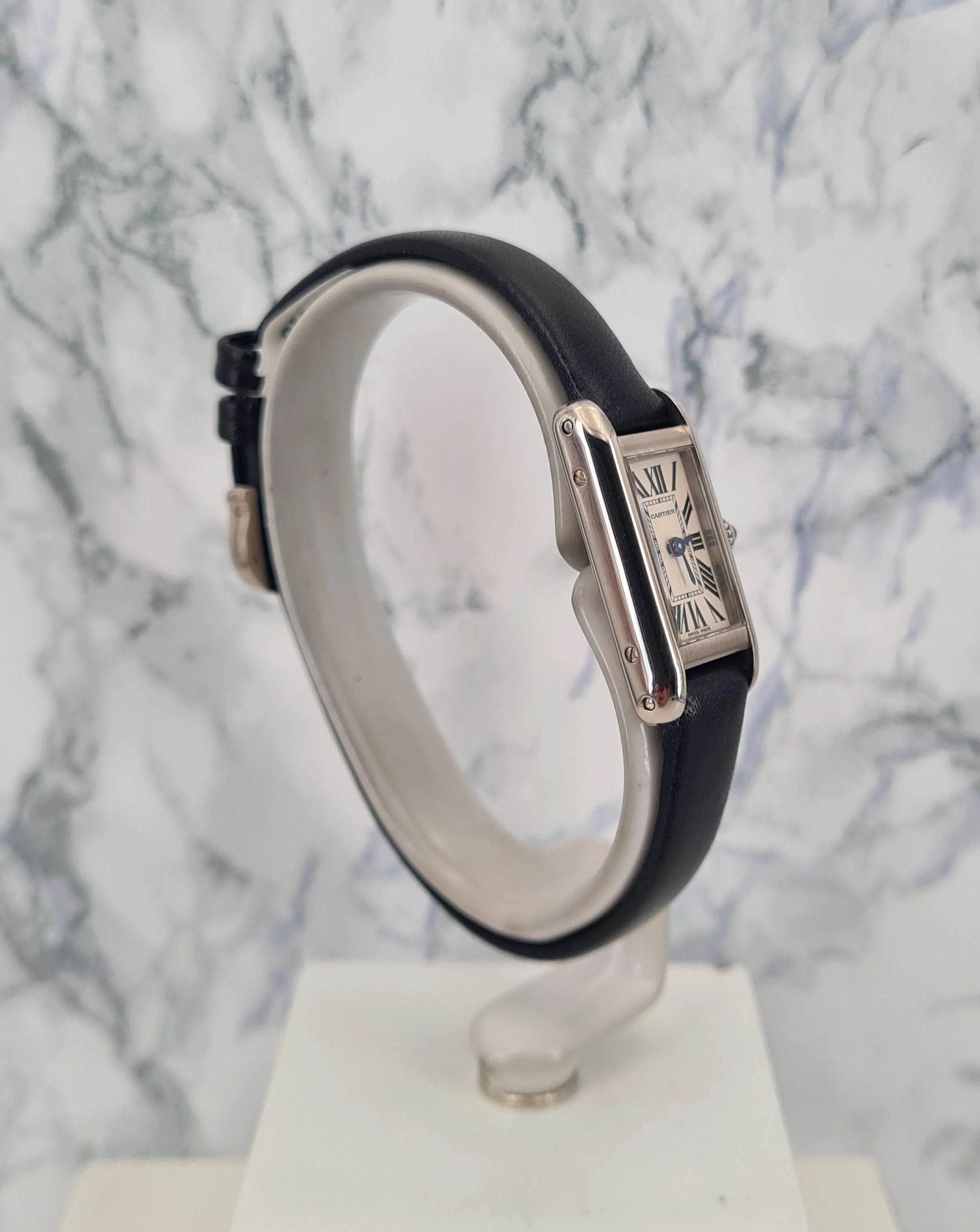 CARTIER - Montre Mini Tank sold by 58 Facettes product image thumbnail 3