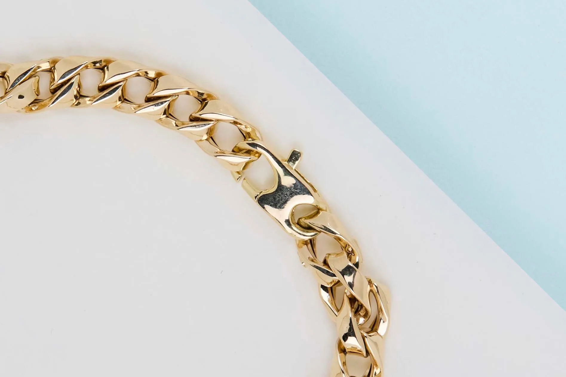 Bracelet en or jaune sold by 58 Facettes product image thumbnail 2