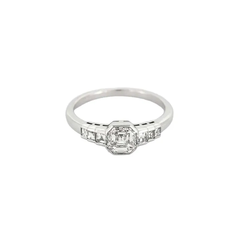 Bague en or blanc et diamants sold by 58 Facettes