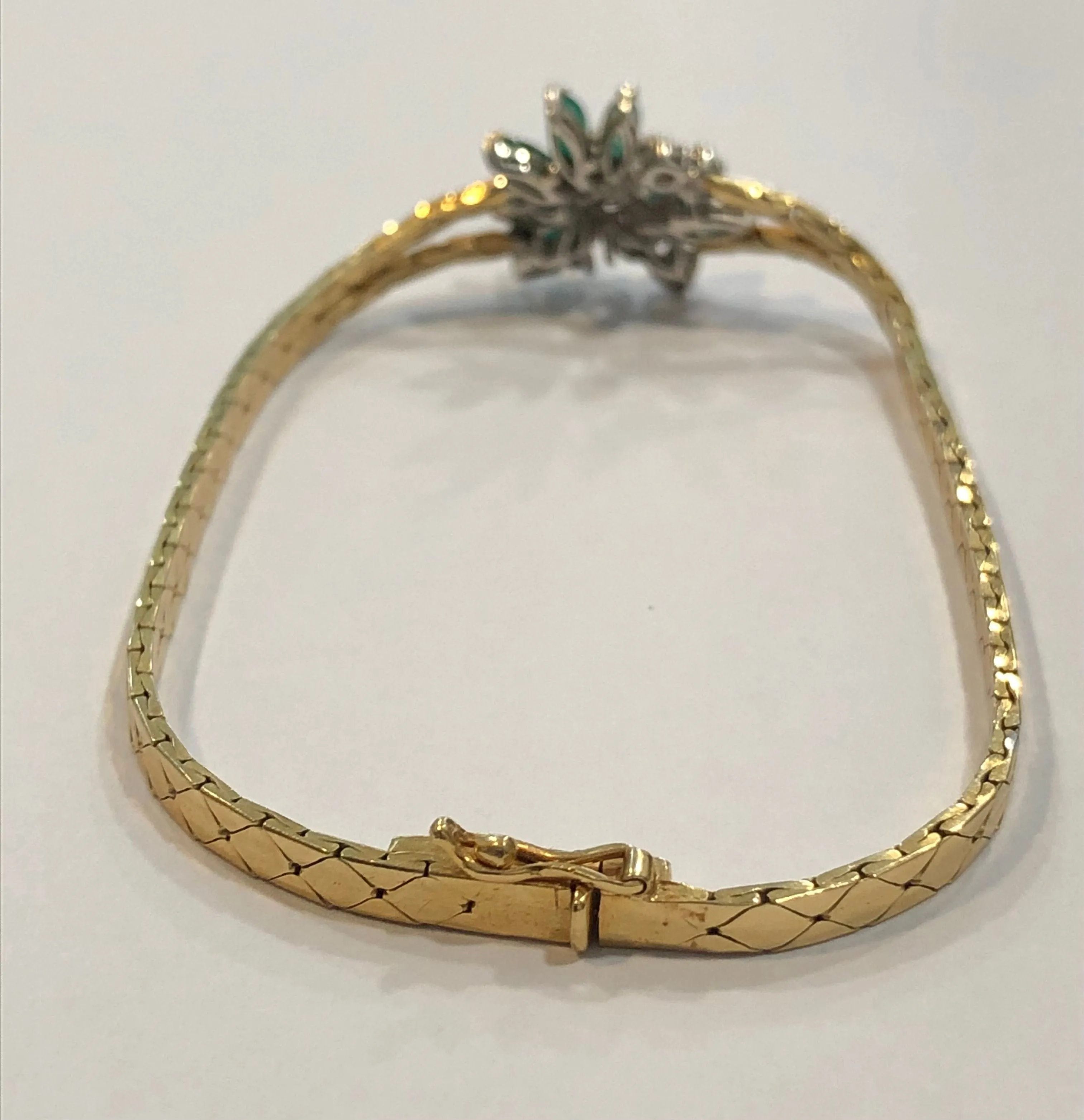 Bracelet ancien or jaune, émeraudes et diamants sold by 58 Facettes product image thumbnail 4