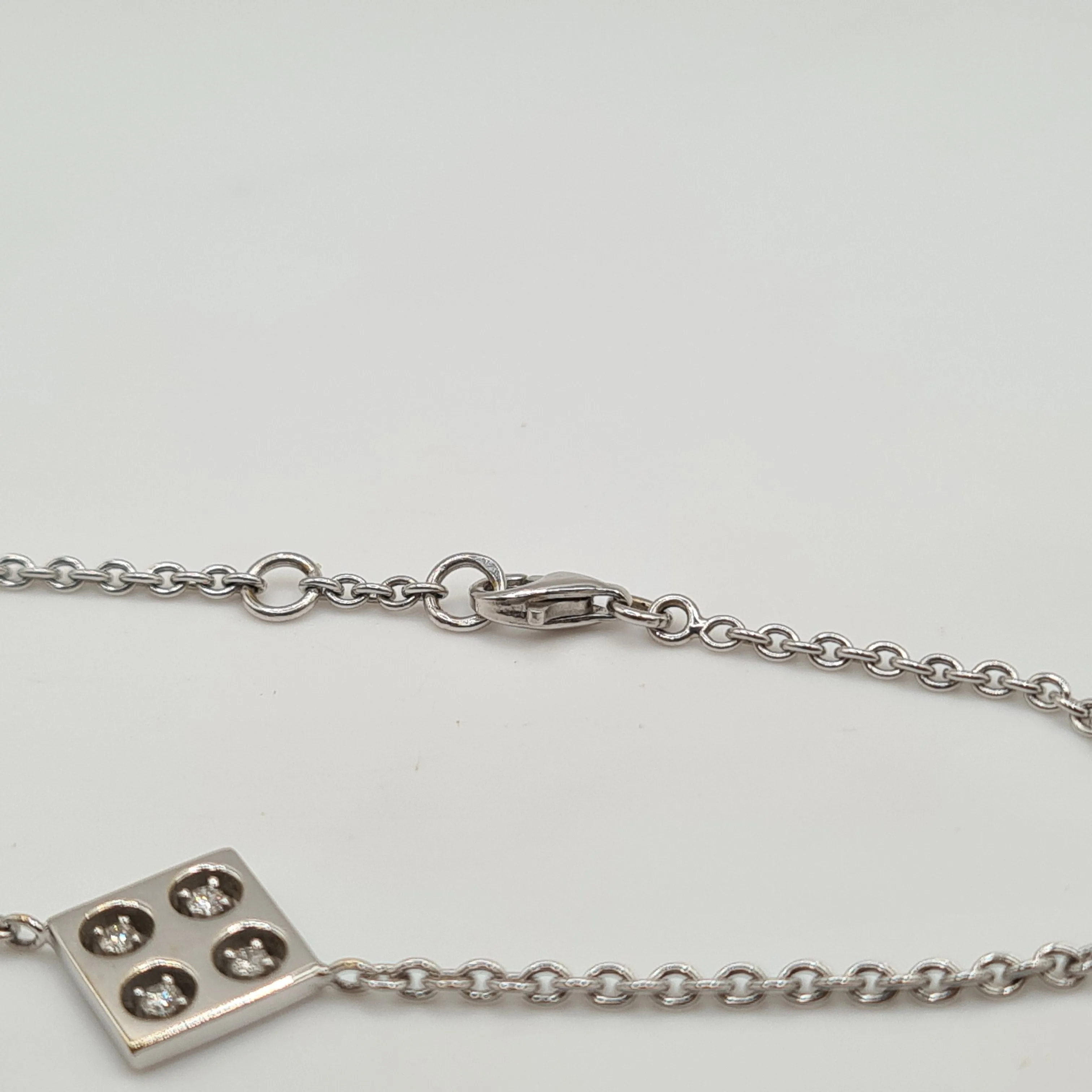 Bracelet carré or blanc serti de diamants sold by 58 Facettes product image thumbnail 2