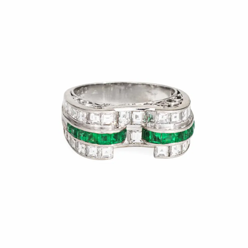 Bague vintage en platine 850, émeraudes et diamants made by 58 Facettes