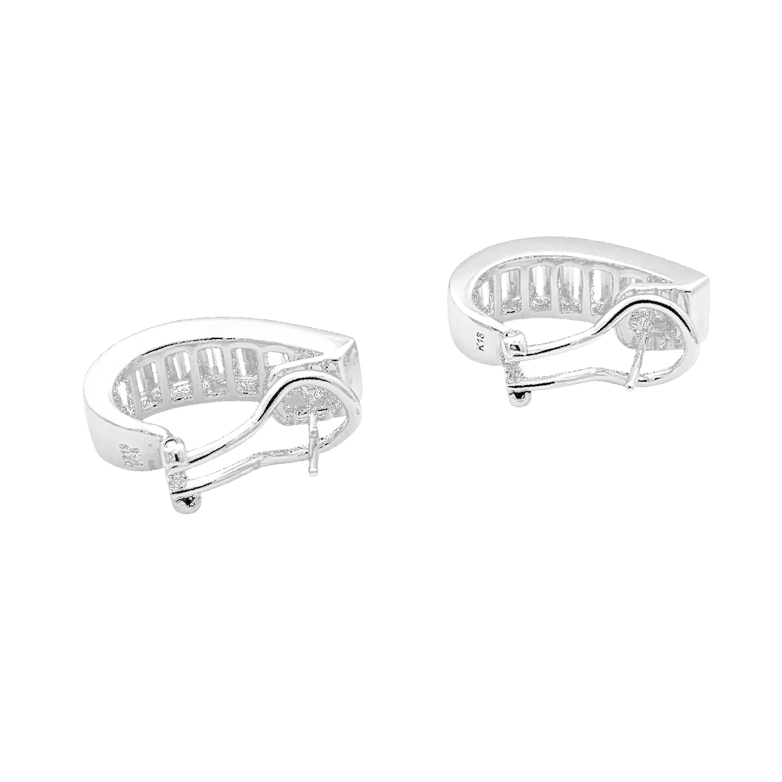 Boucles d'oreilles en or blanc et diamants baguette. sold by 58 Facettes product image thumbnail 4