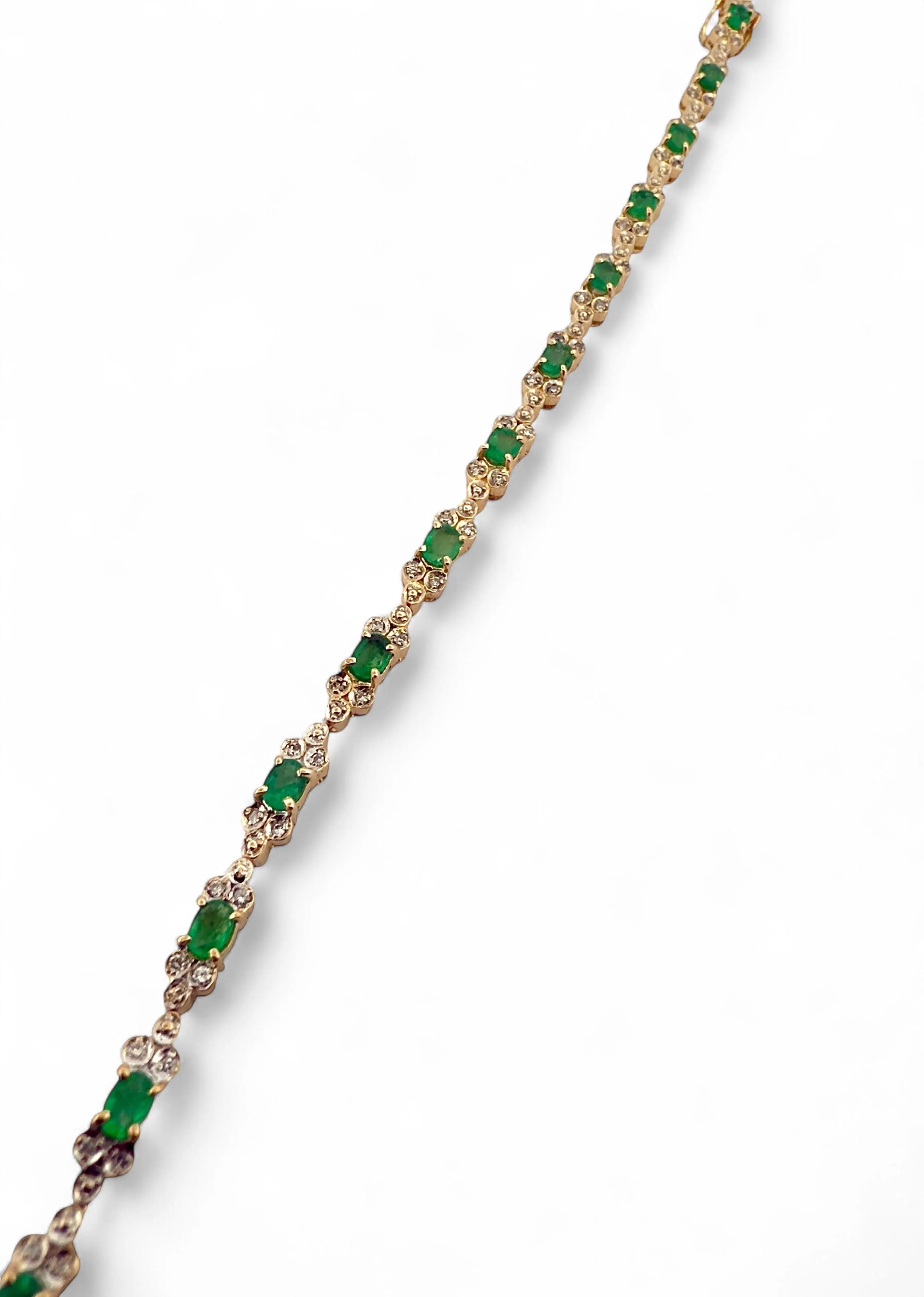 Bracelet or jaune émeraude et diamants sold by 58 Facettes product image thumbnail 5