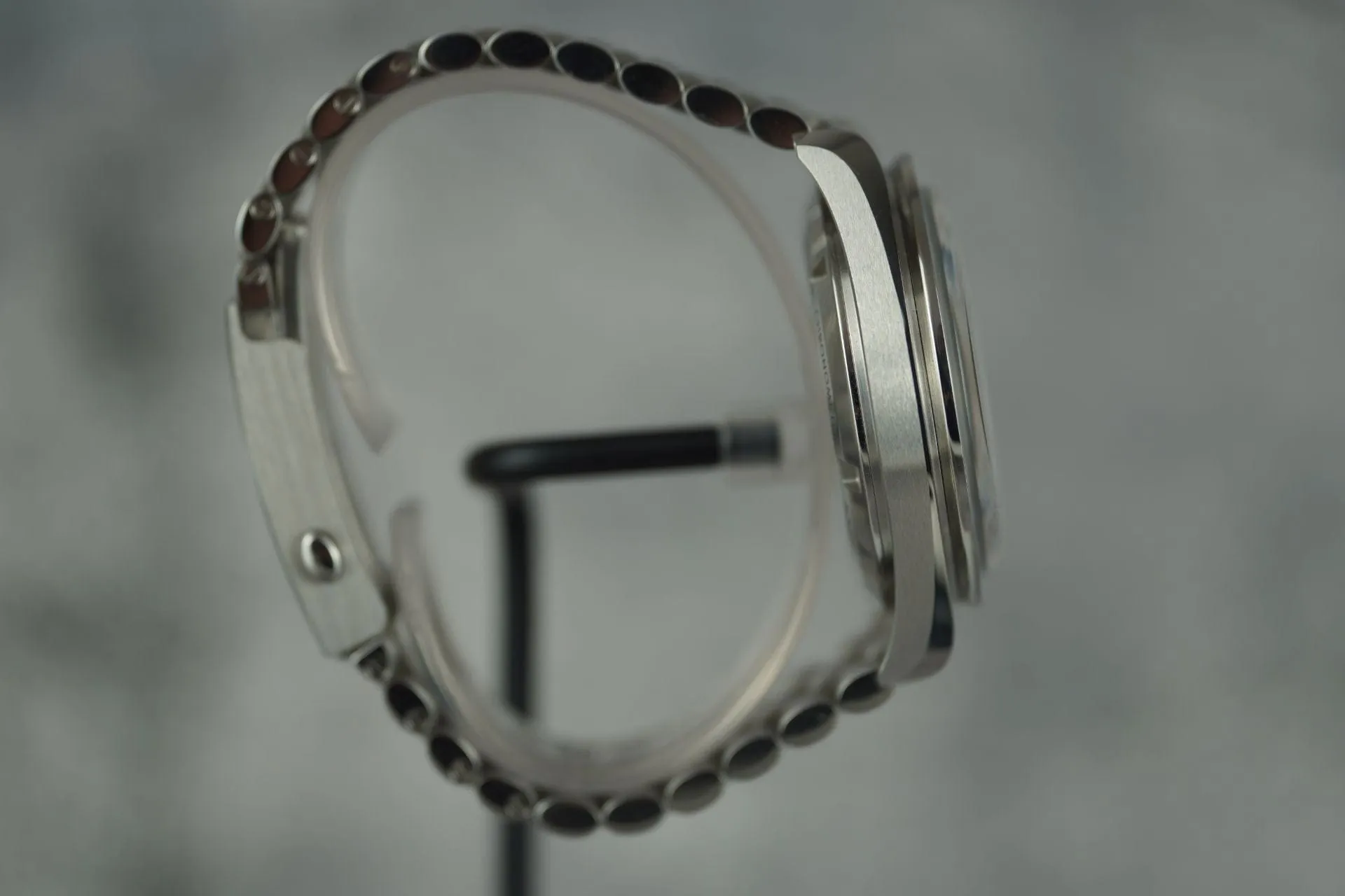 Omega - Montre Speedmaster Professional Moonwatch 310.30.42.50.01.001 sold by 58 Facettes product image thumbnail 5