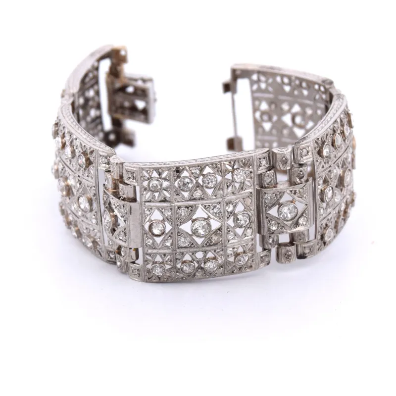 Bracelet Antique Deco, en platine avec diamants sold by 58 Facettes