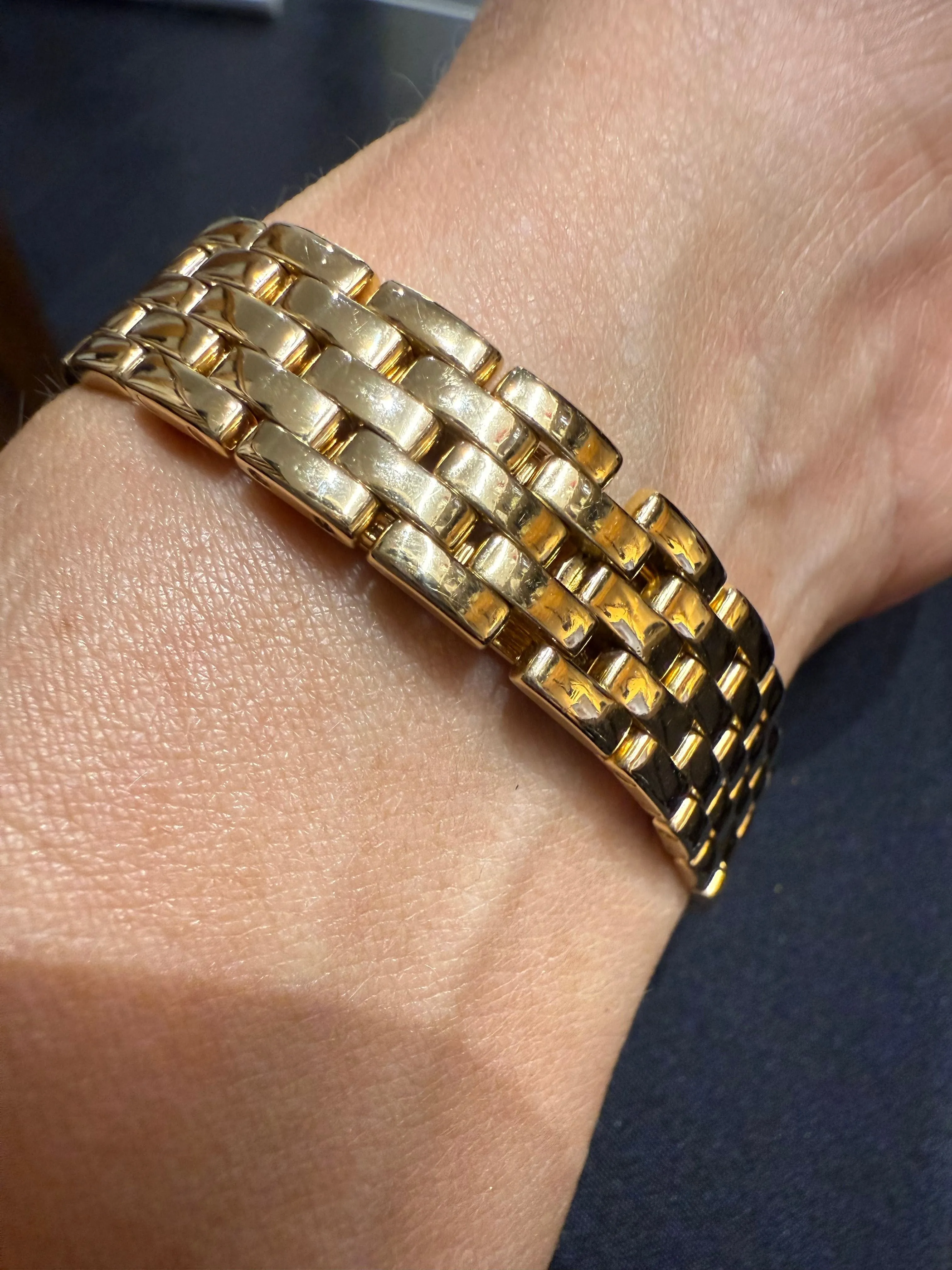 CARTIER - Montre Panthère Or jaune et Diamants sold by 58 Facettes product image thumbnail 4