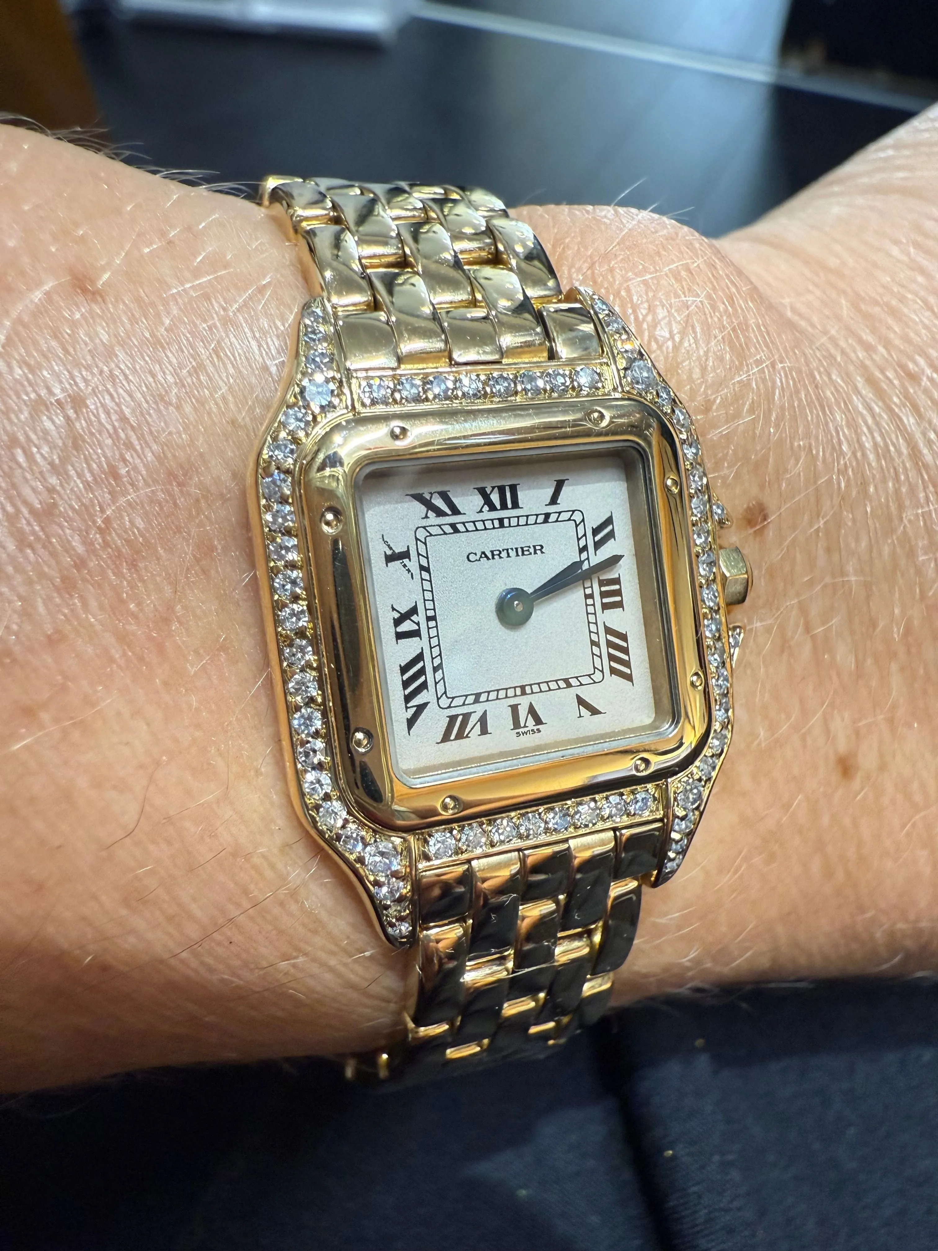 CARTIER - Montre Panthère Or jaune et Diamants sold by 58 Facettes product image thumbnail 2
