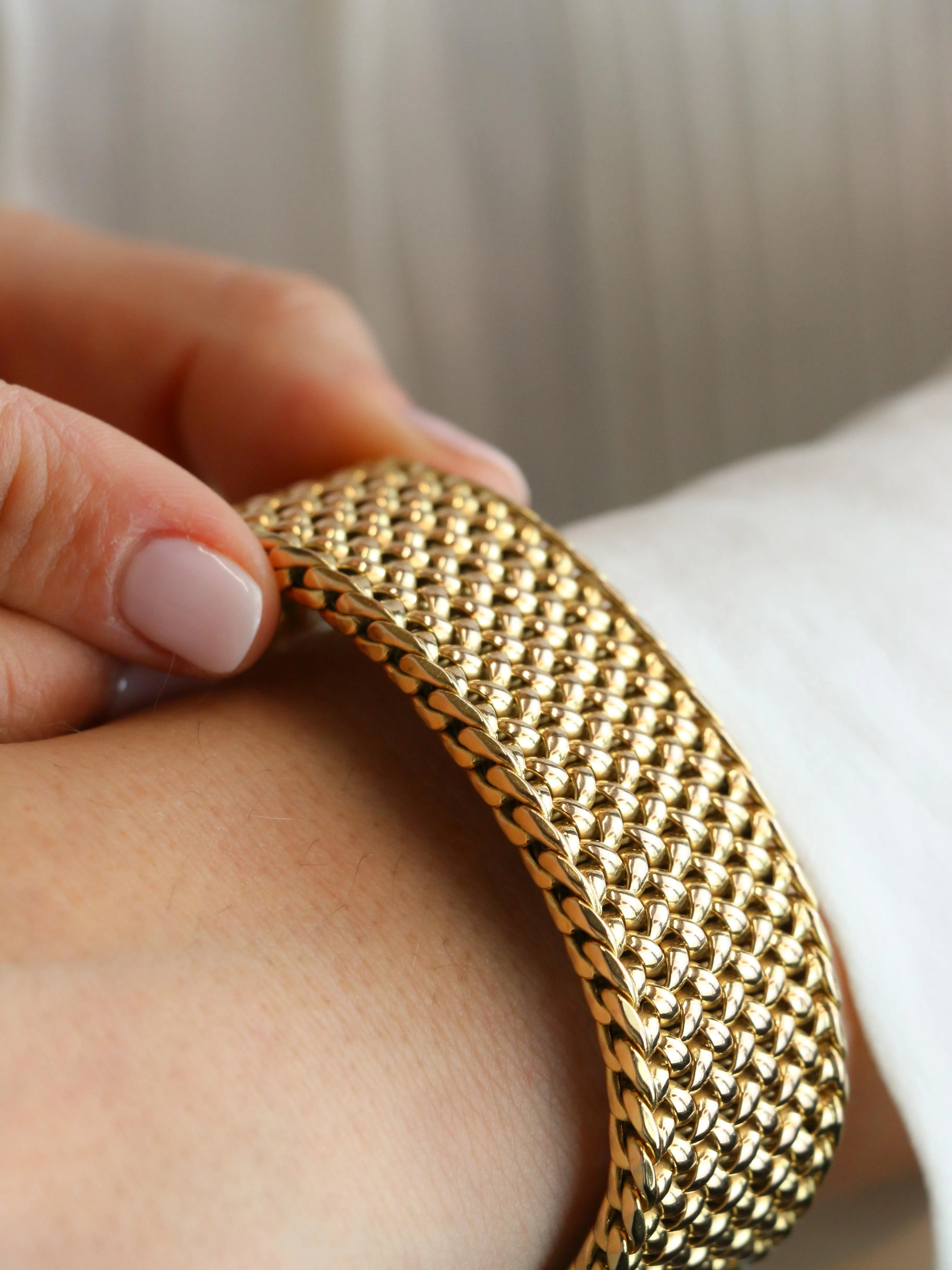 Bracelet souple maille milanaise or jaune 2,3 cm sold by 58 Facettes product image thumbnail 2