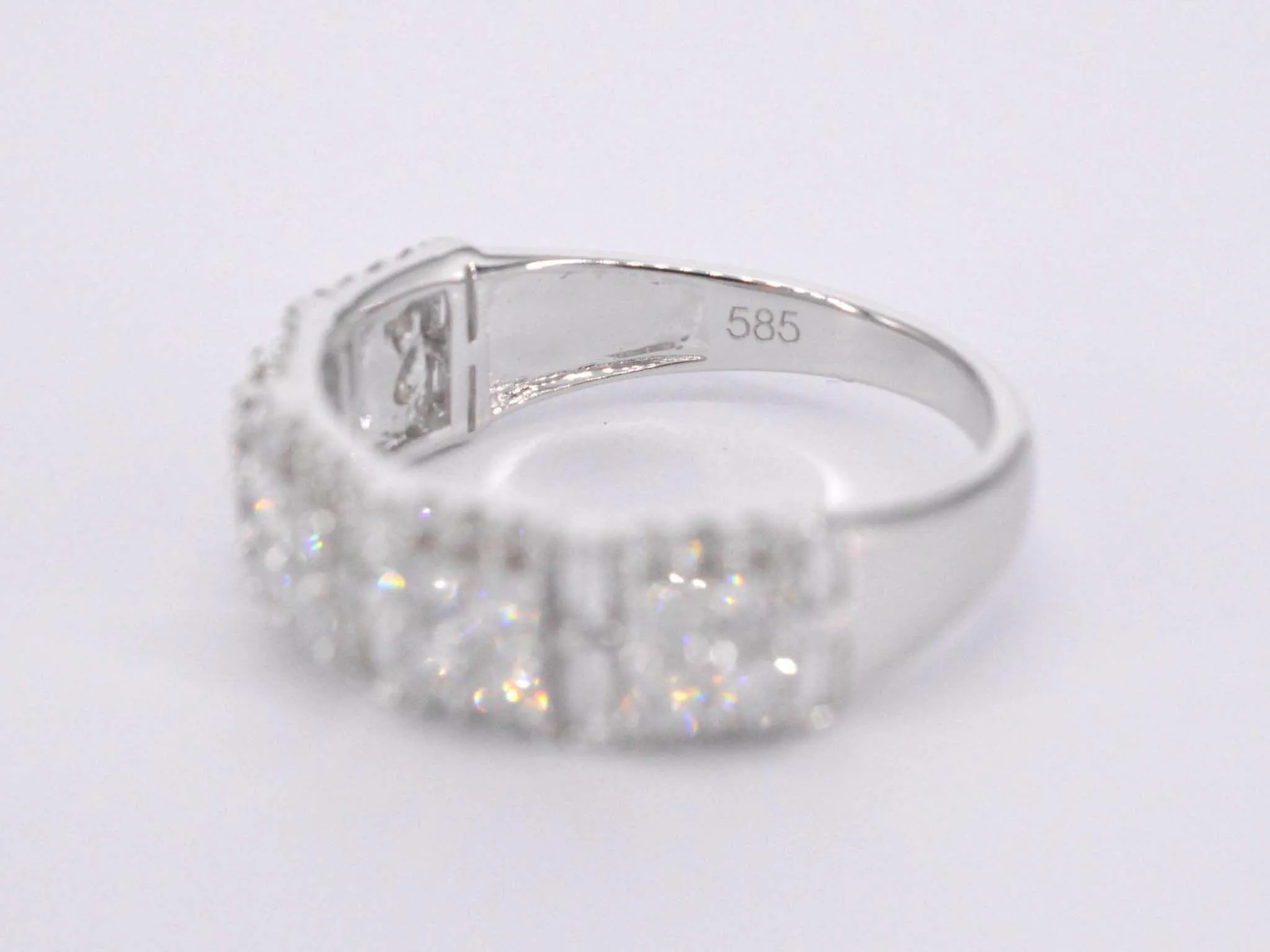 Bague en or blanc avec diamants sold by 58 Facettes product image thumbnail 5