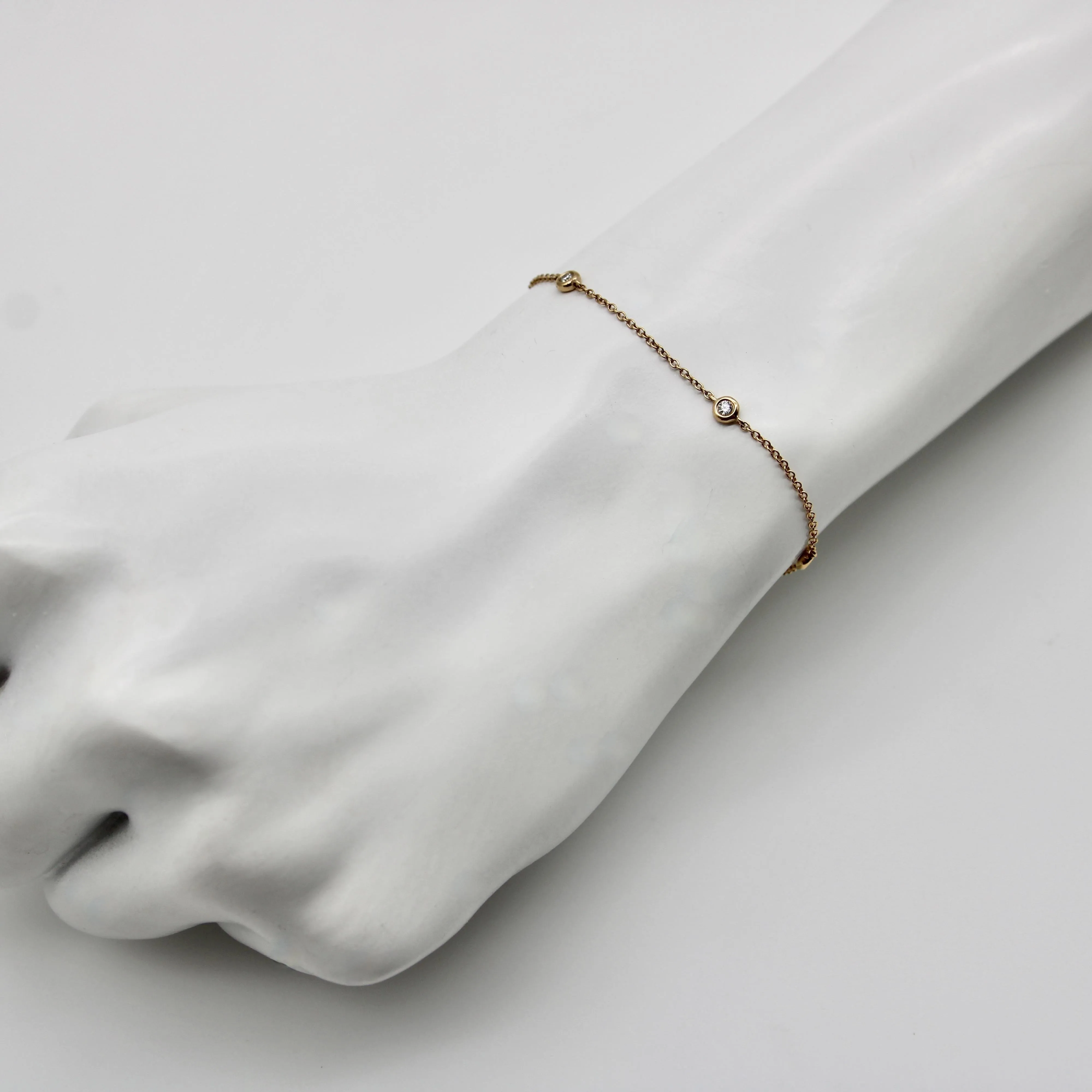 Bracelet vintage en or 18 carats avec diamants au mètre sold by 58 Facettes product image thumbnail 2