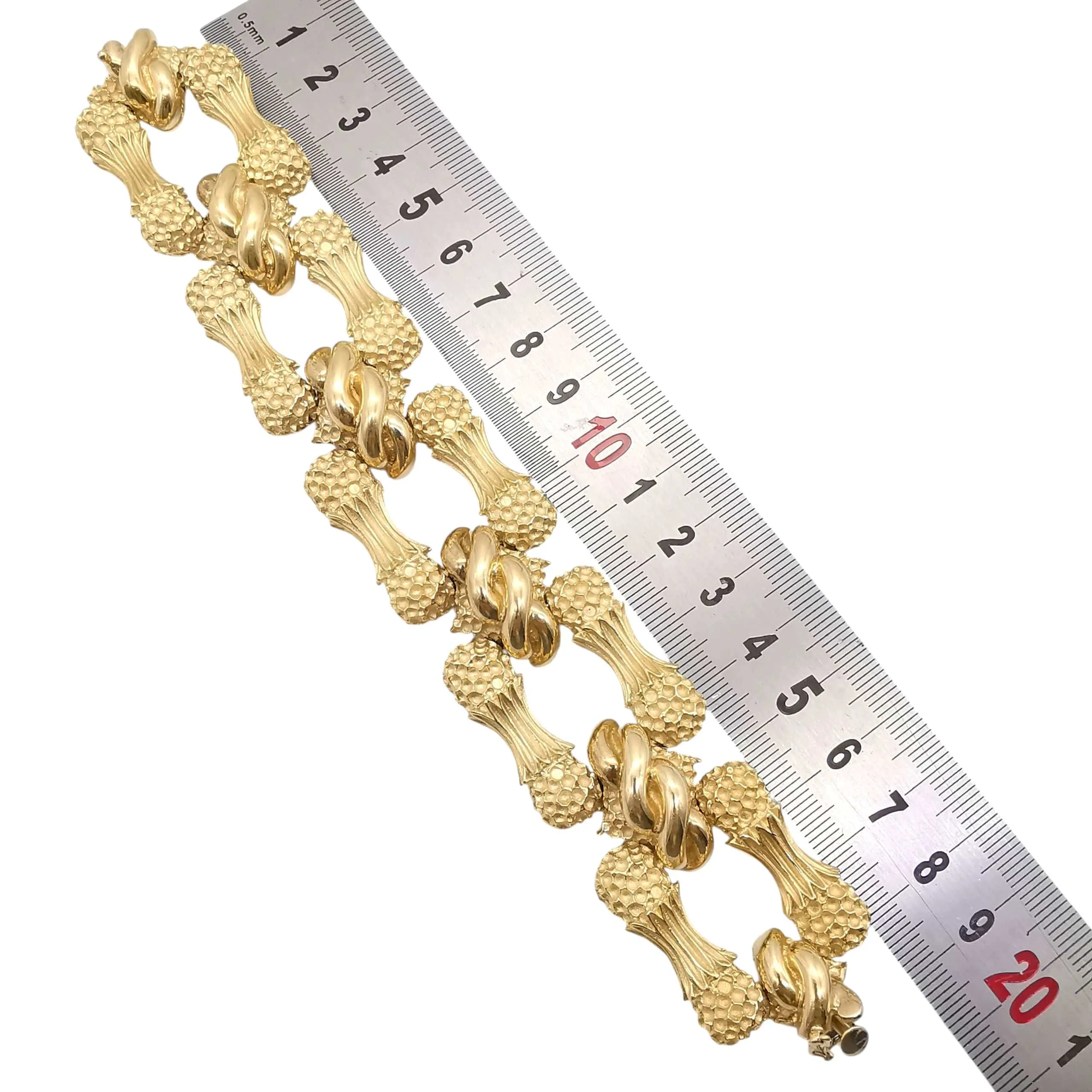 Bracelet en or jaune sold by 58 Facettes product image thumbnail 5