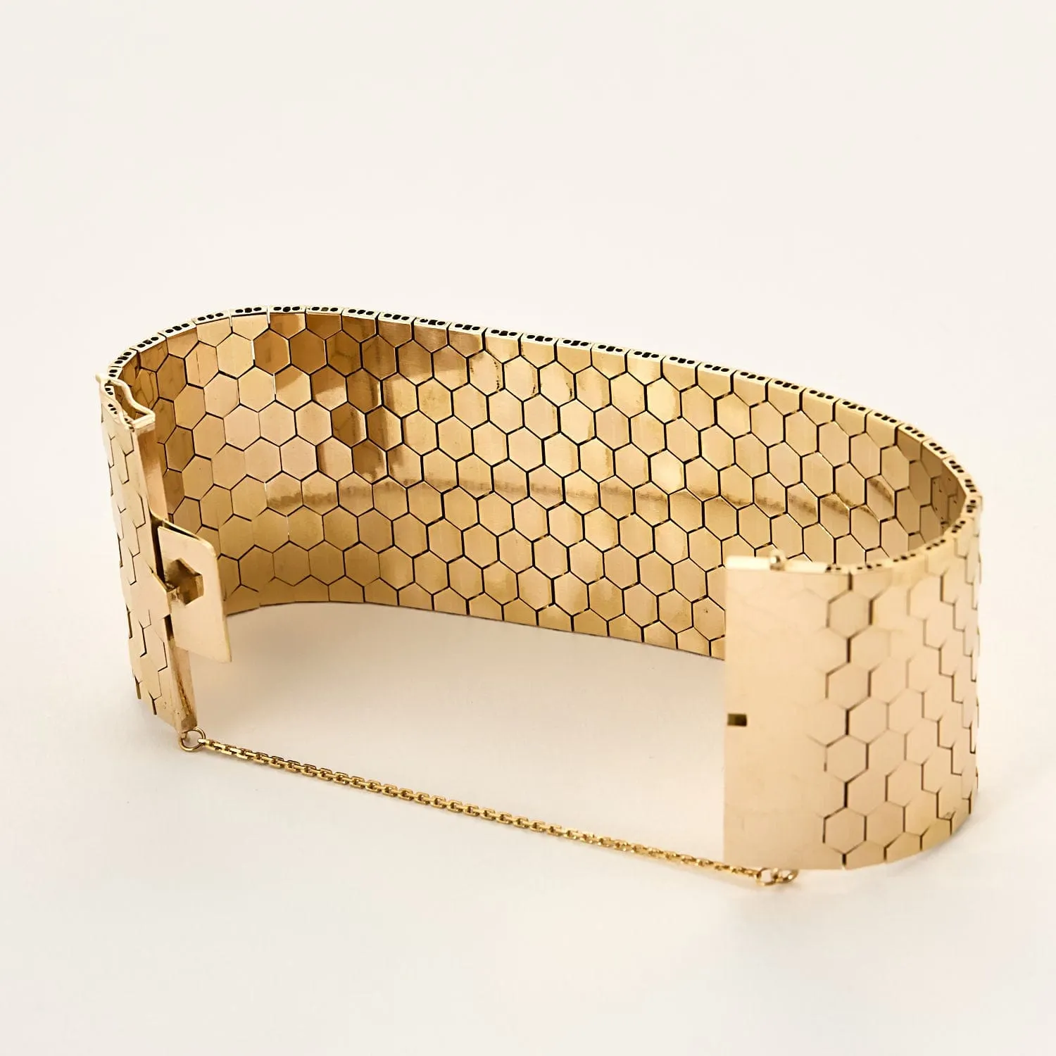 Bracelet ruban en or jaune sold by 58 Facettes product image thumbnail 5