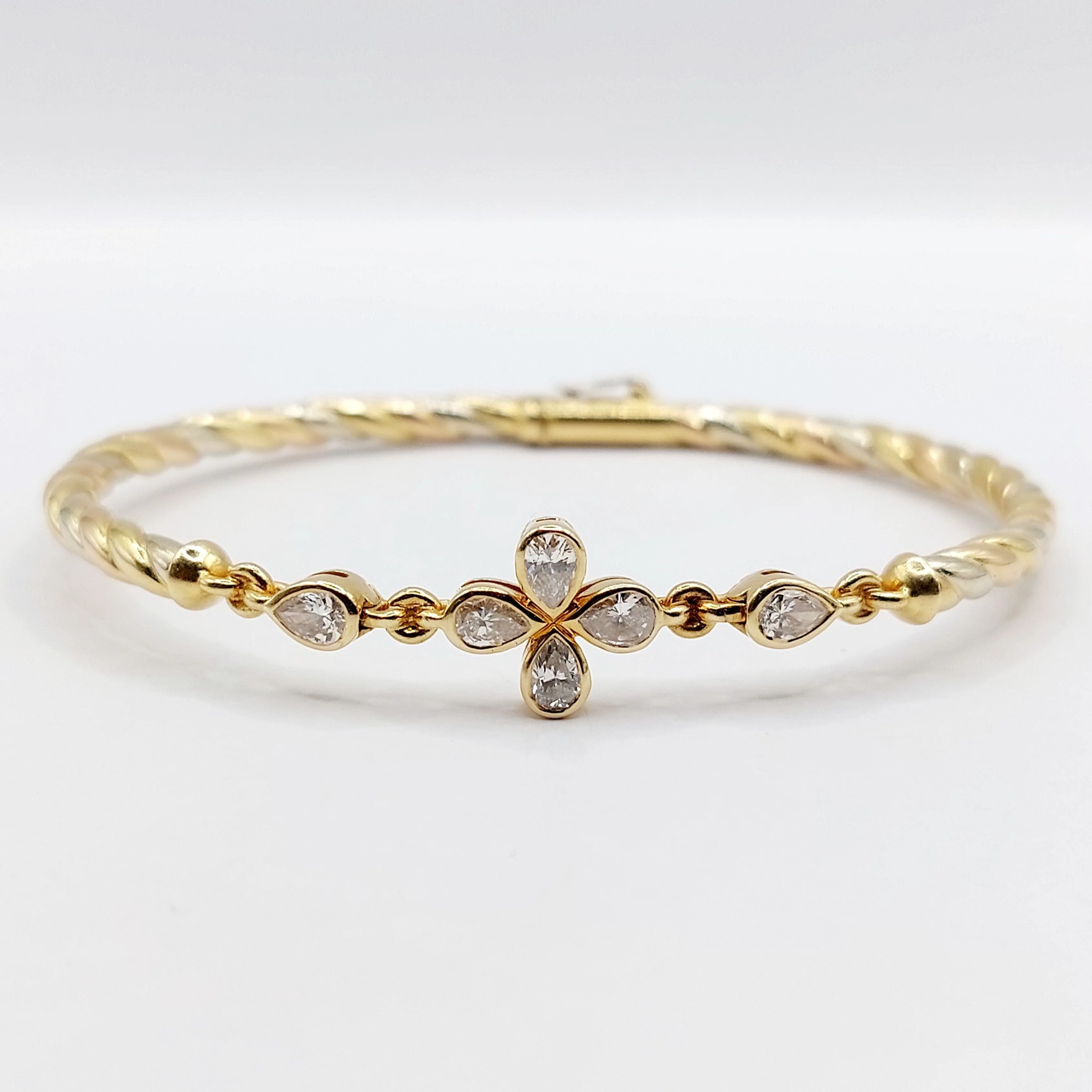 Bracelet art déco trois or jaune torsadé et diamants sold by 58 Facettes product image thumbnail 3