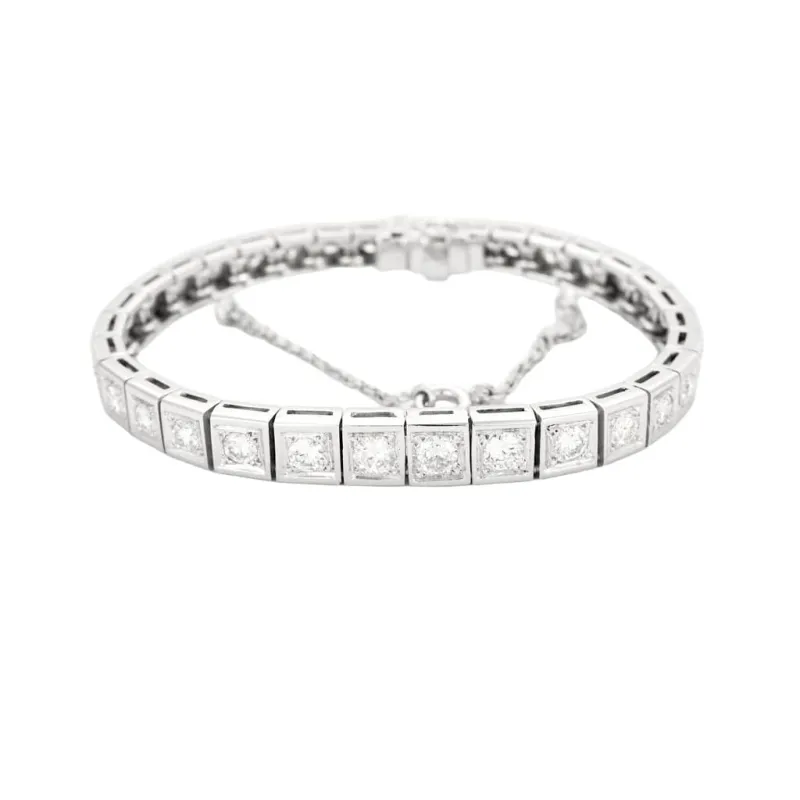 Bracelet ligne Art Déco en platine et diamants sold by 58 Facettes