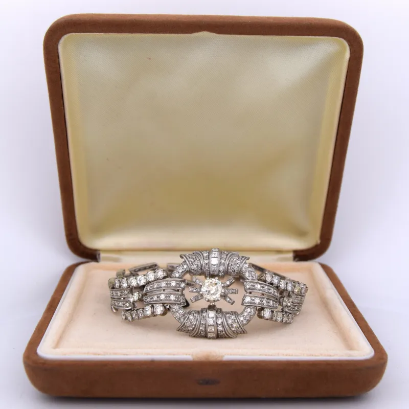 BRACELET EN OR 18 KT AVEC DIAMANTS sold by 58 Facettes